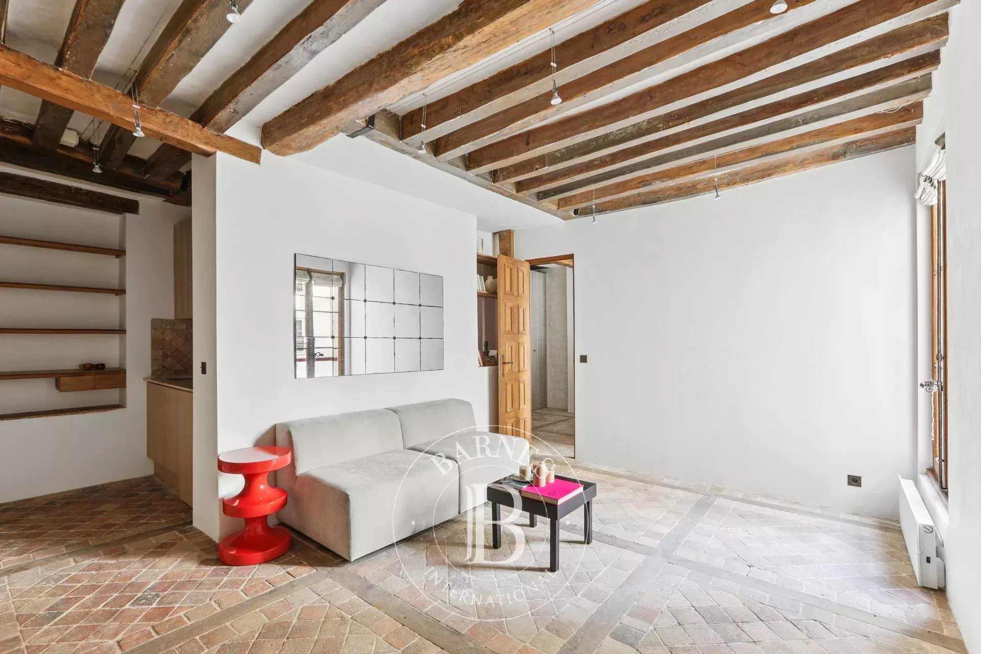 Paris  - Piso 2 Cuartos, 1 Habitacion