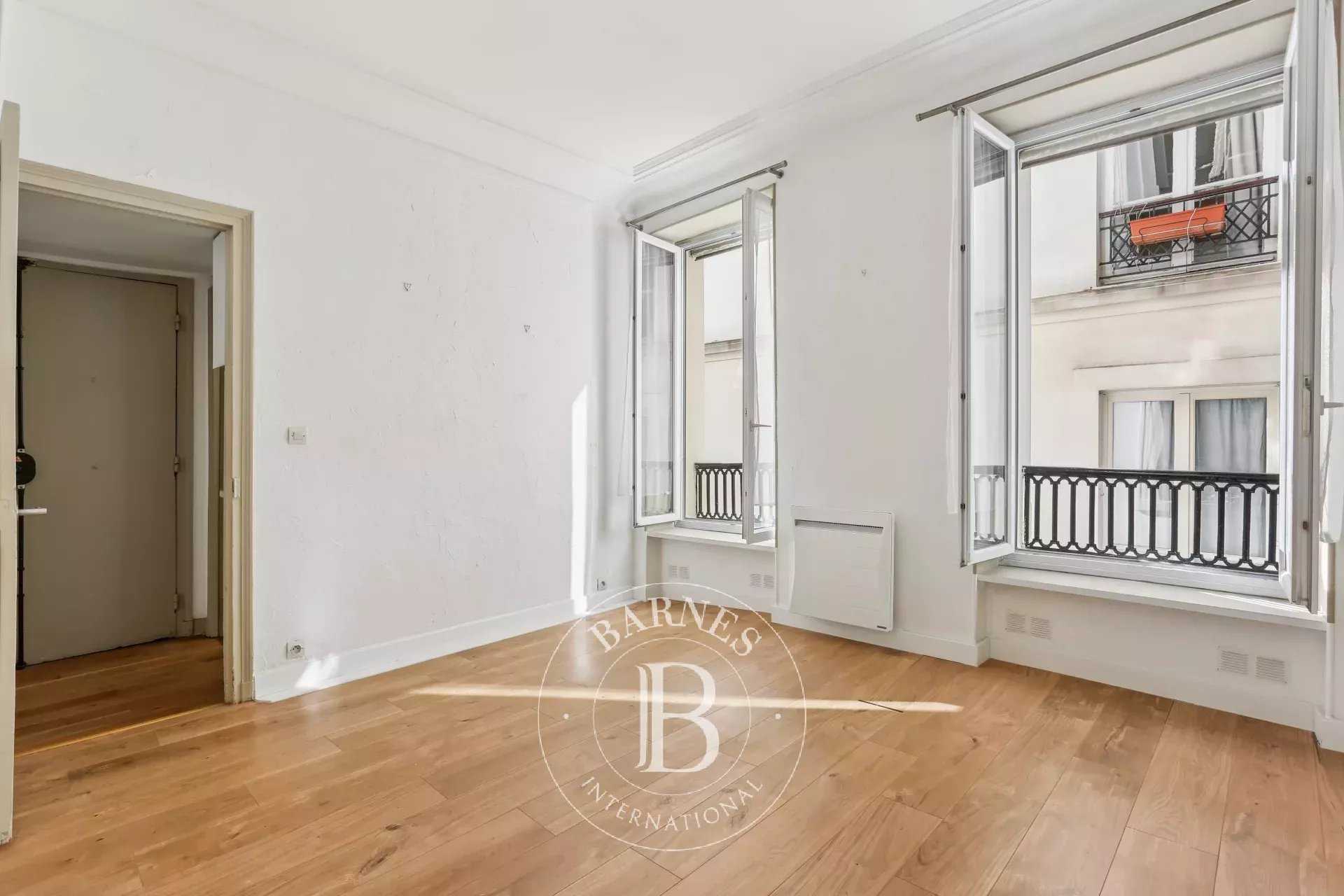 Paris  - Piso 2 Cuartos, 1 Habitacion