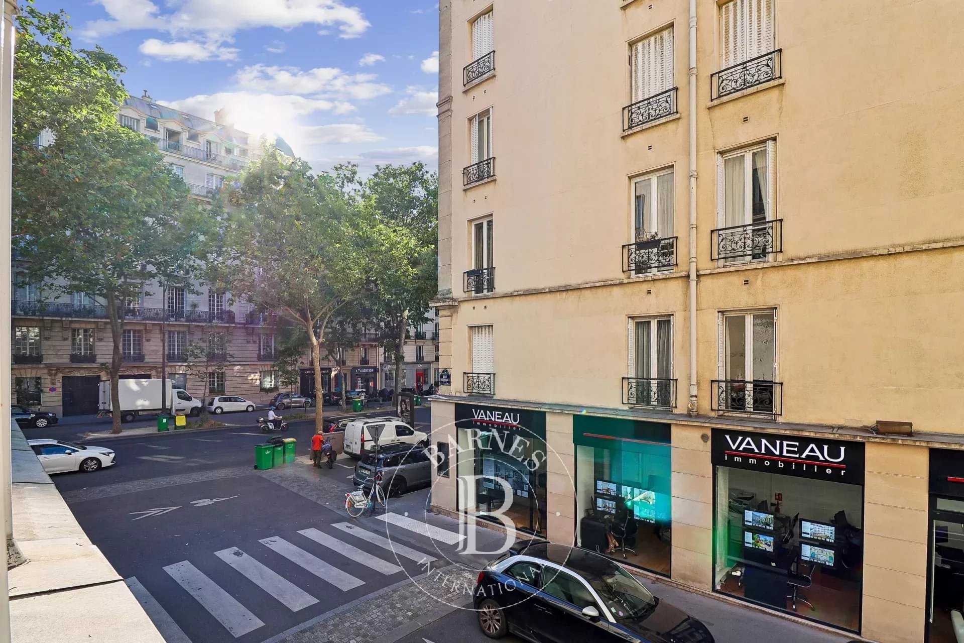 Paris  - Appartement 2 Pi&egrave;ces, 1 Chambre