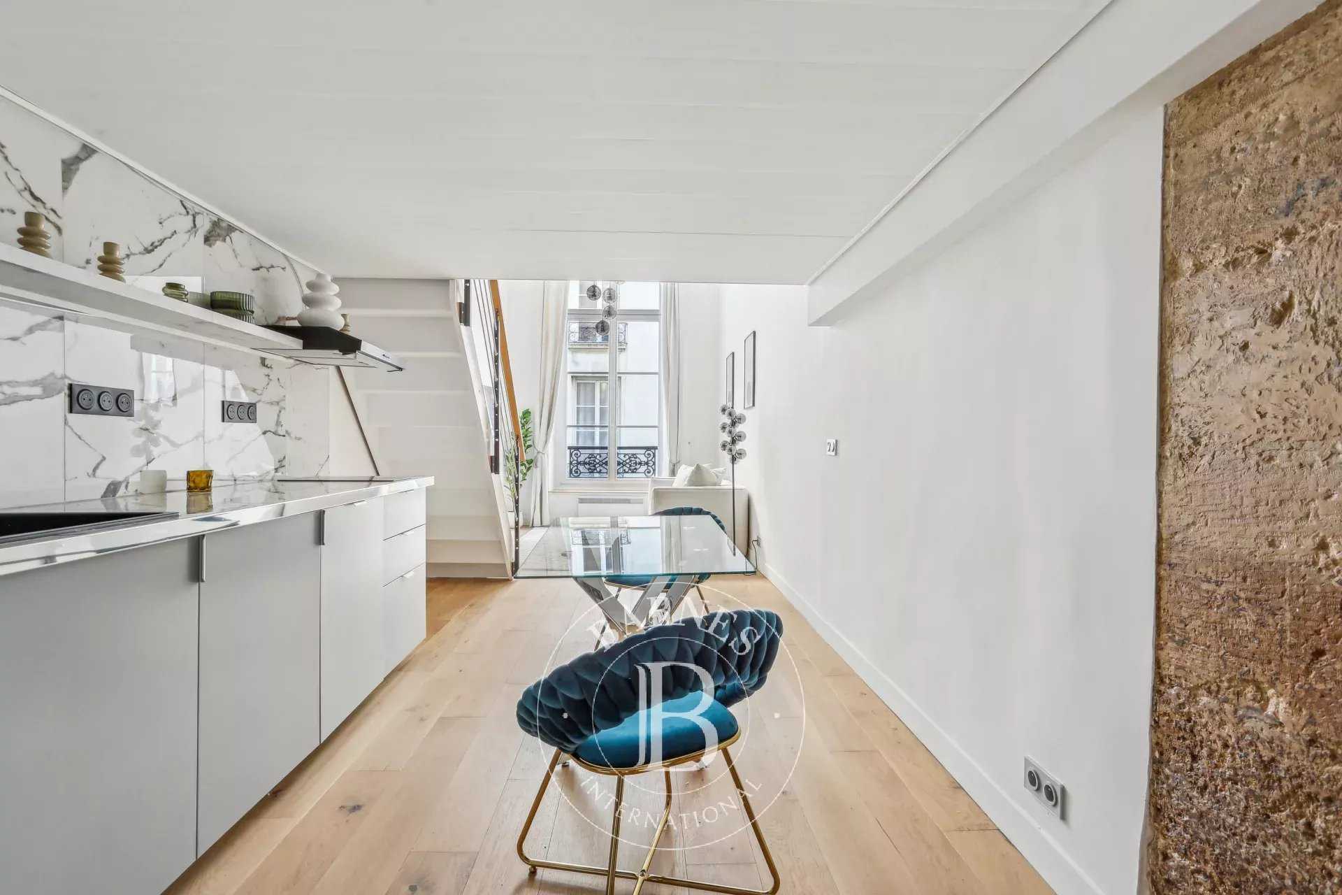 Paris  - Piso 2 Cuartos, 1 Habitacion