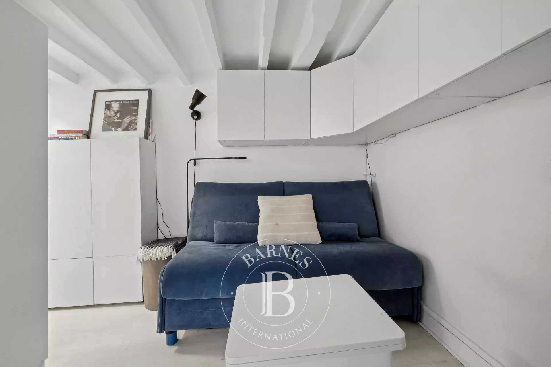 Paris  - Piso 1 Cuarto