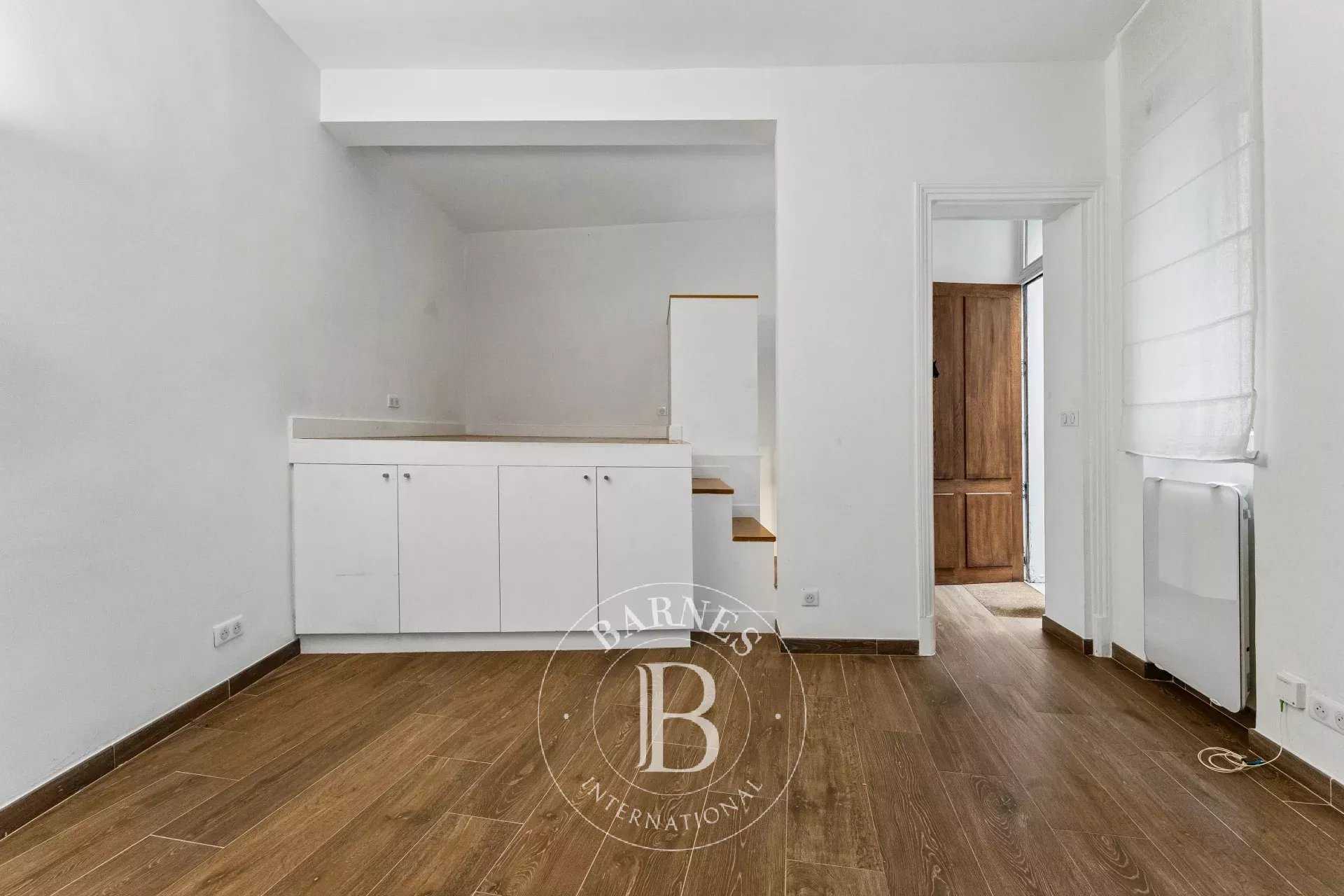 Paris  - Appartement 2 Pi&egrave;ces, 1 Chambre