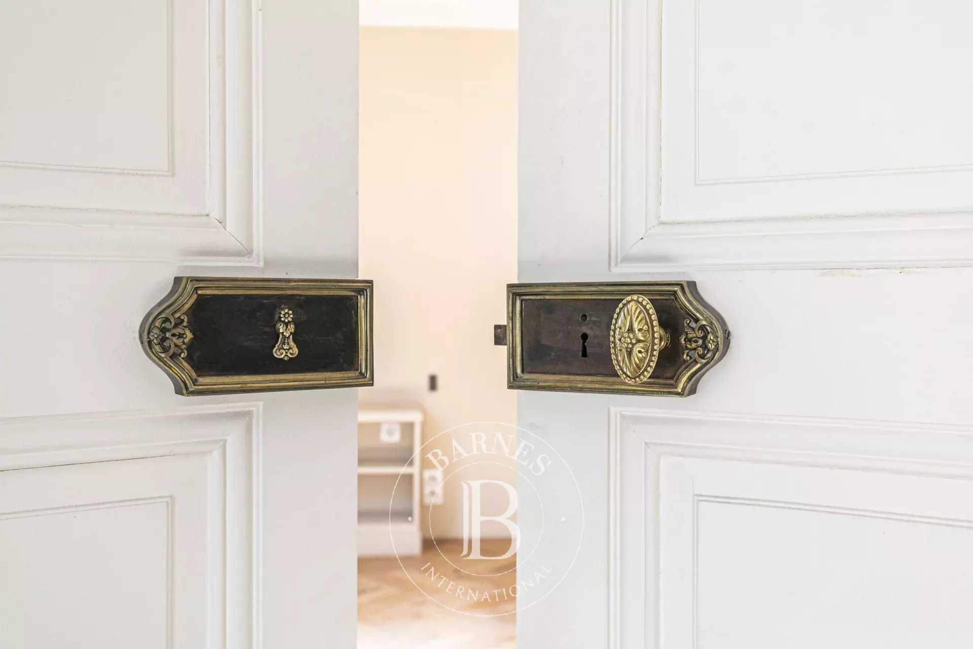 Paris  - Appartement 3 Pi&egrave;ces, 1 Chambre