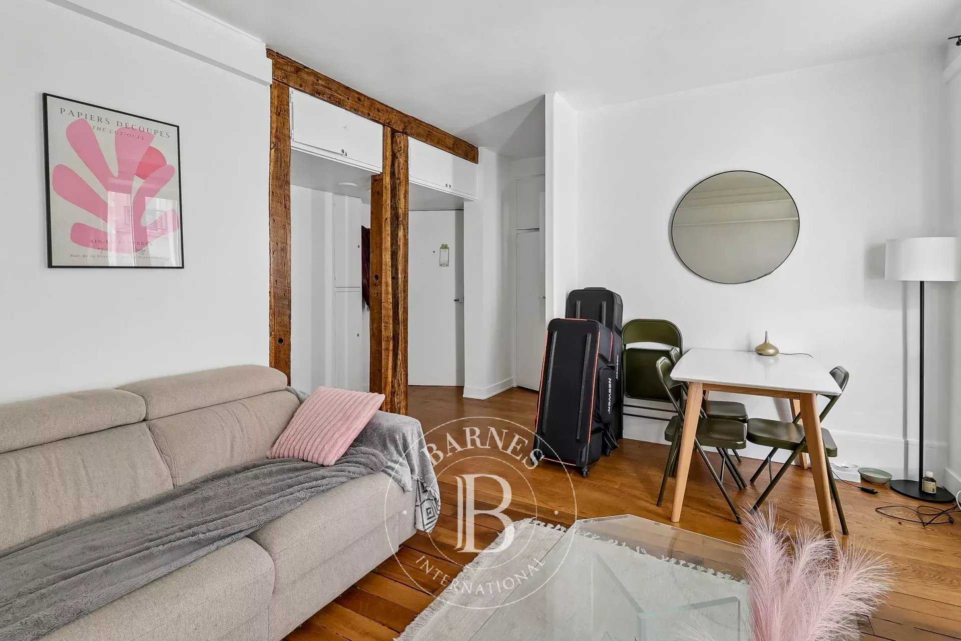Paris  - Appartement 2 Pi&egrave;ces, 1 Chambre