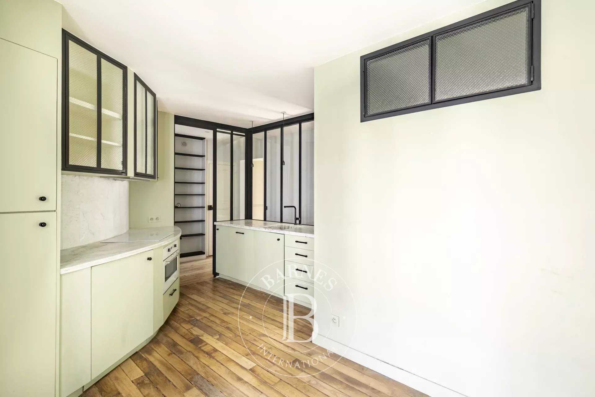 Paris  - Appartement 3 Pi&egrave;ces, 1 Chambre