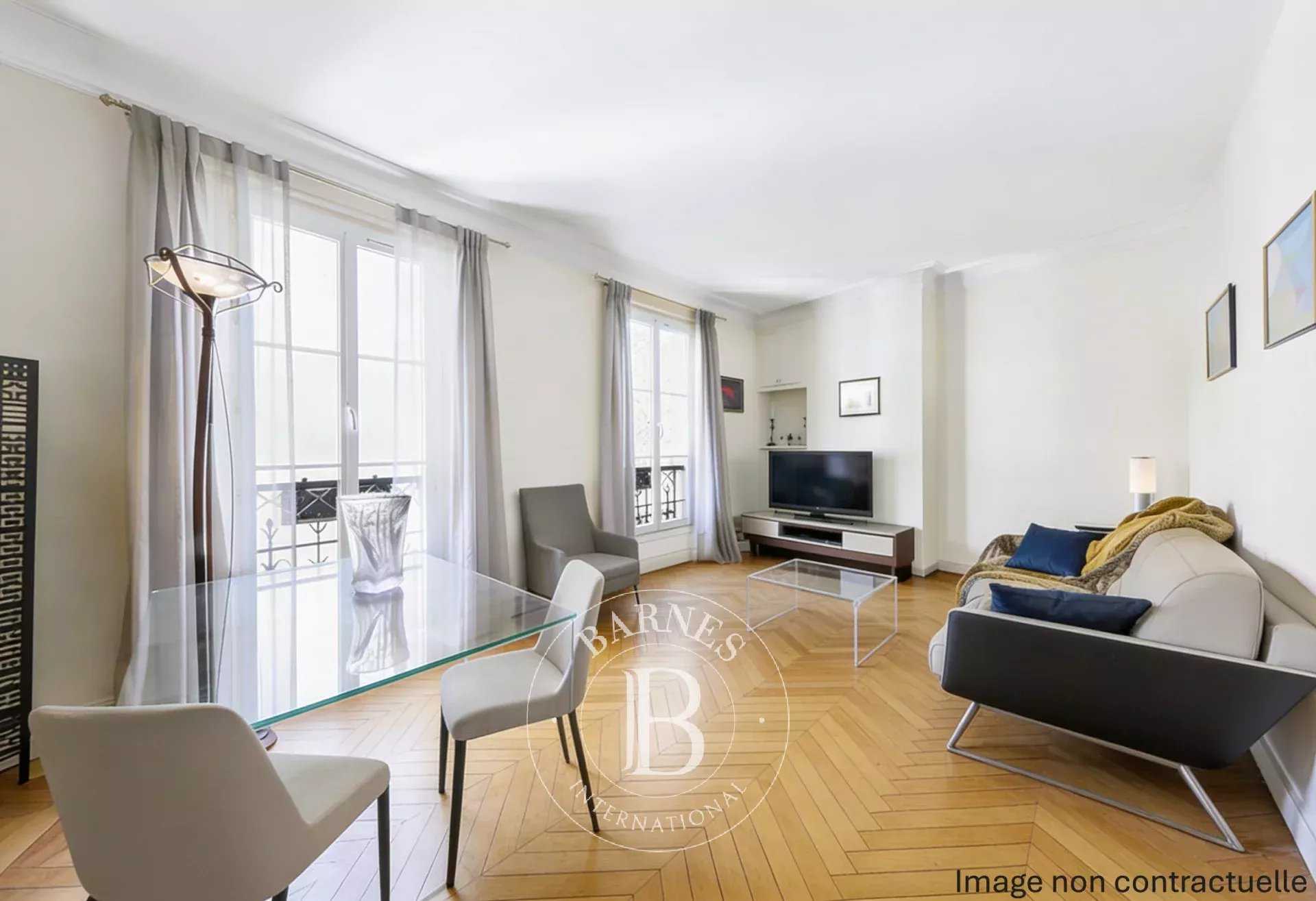Paris  - Appartement 2 Pi&egrave;ces, 1 Chambre
