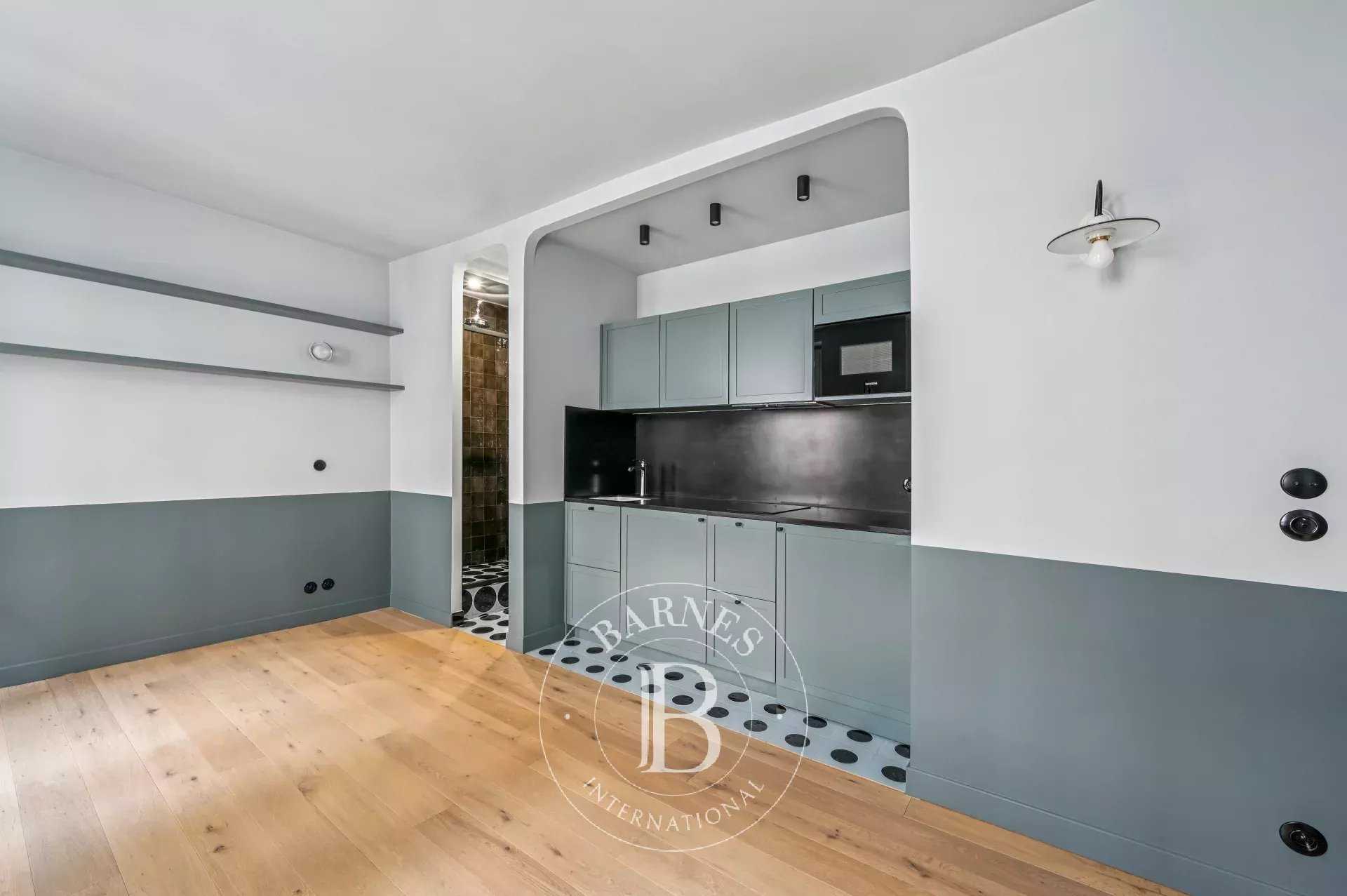 Paris  - Piso 1 Cuarto