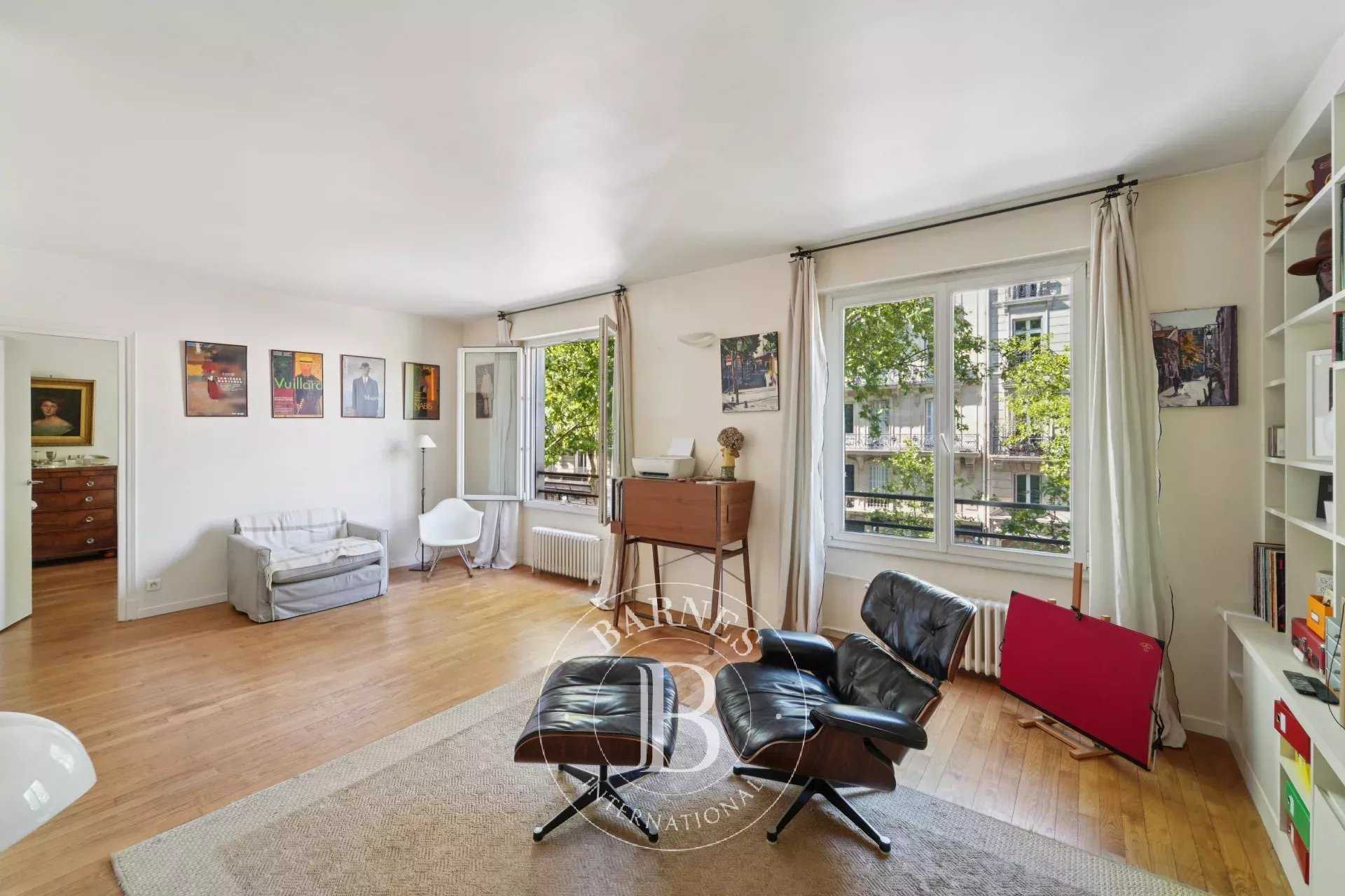 Paris  - Piso 2 Cuartos, 1 Habitacion