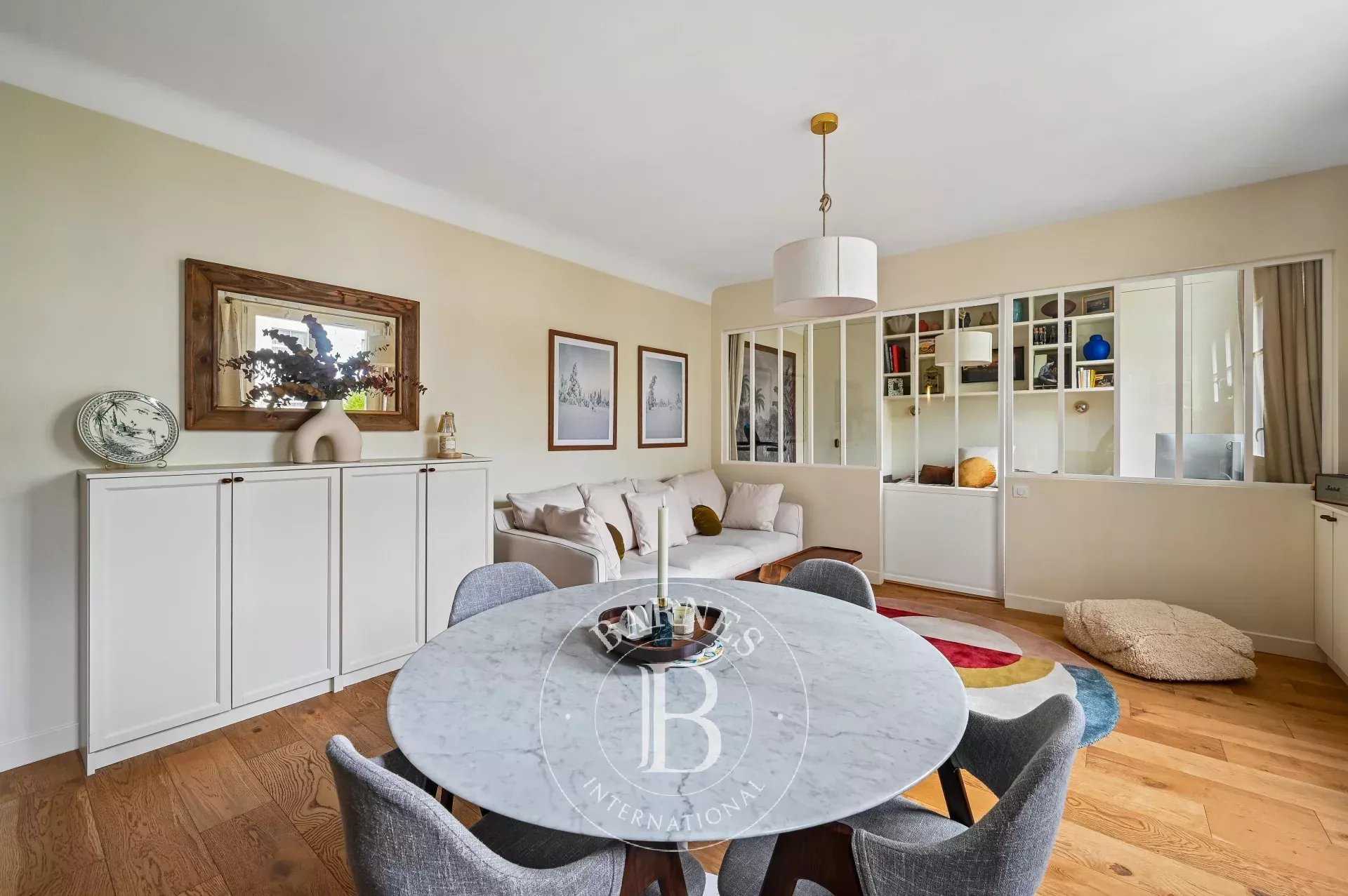Paris  - Apartment 2 Bedrooms