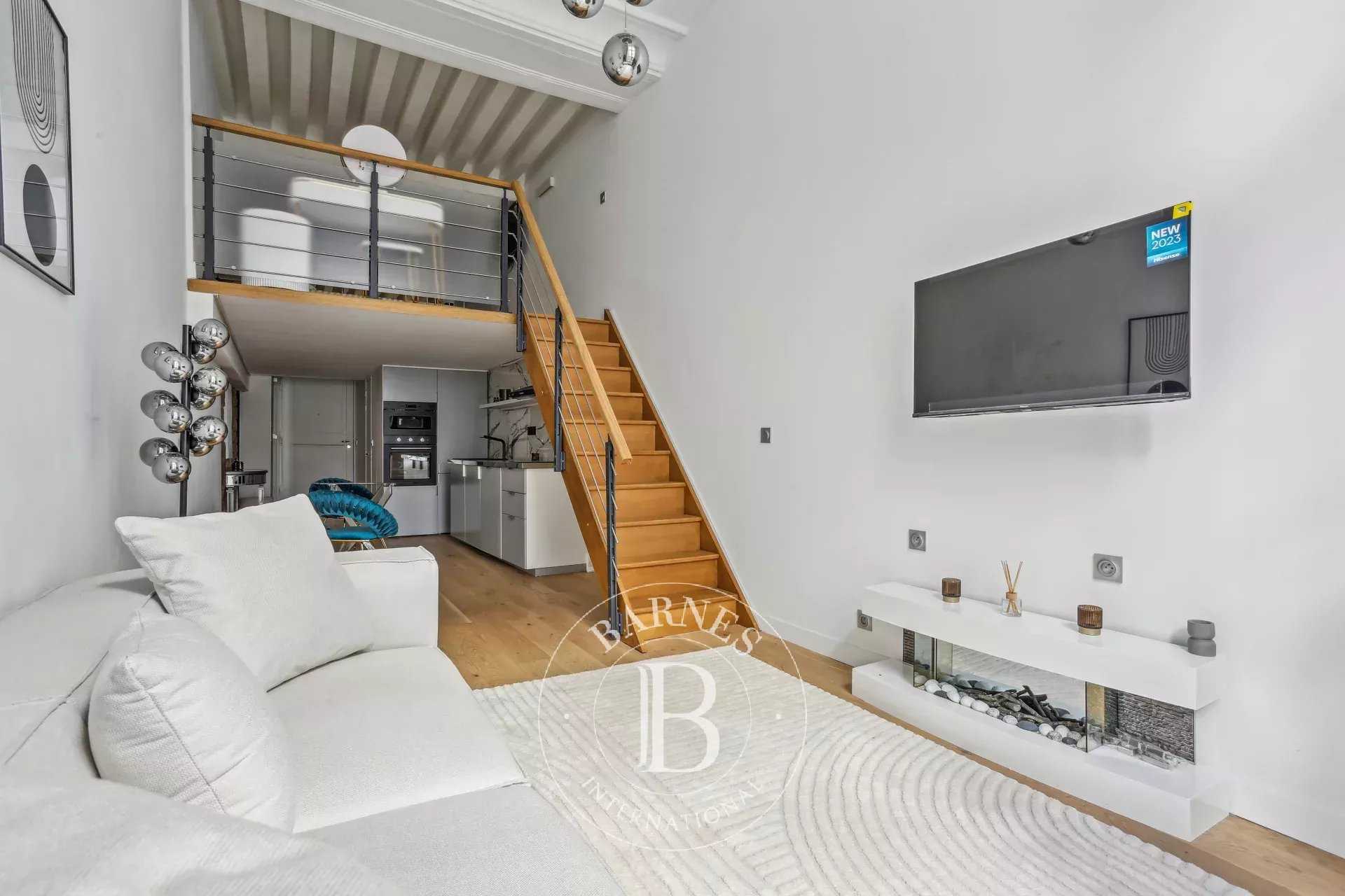 Paris  - Piso 2 Cuartos, 1 Habitacion