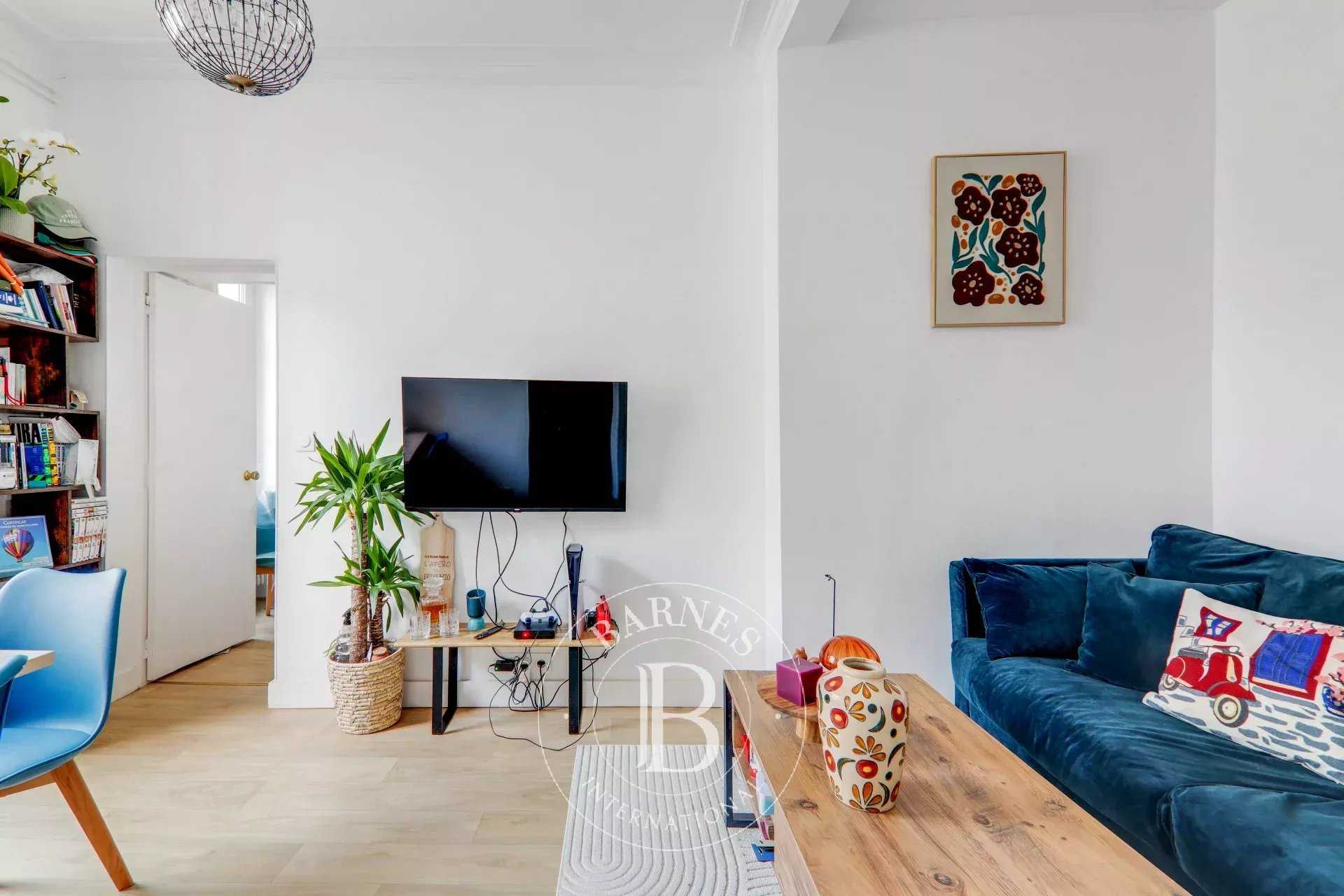 Paris  - Piso 2 Cuartos, 1 Habitacion