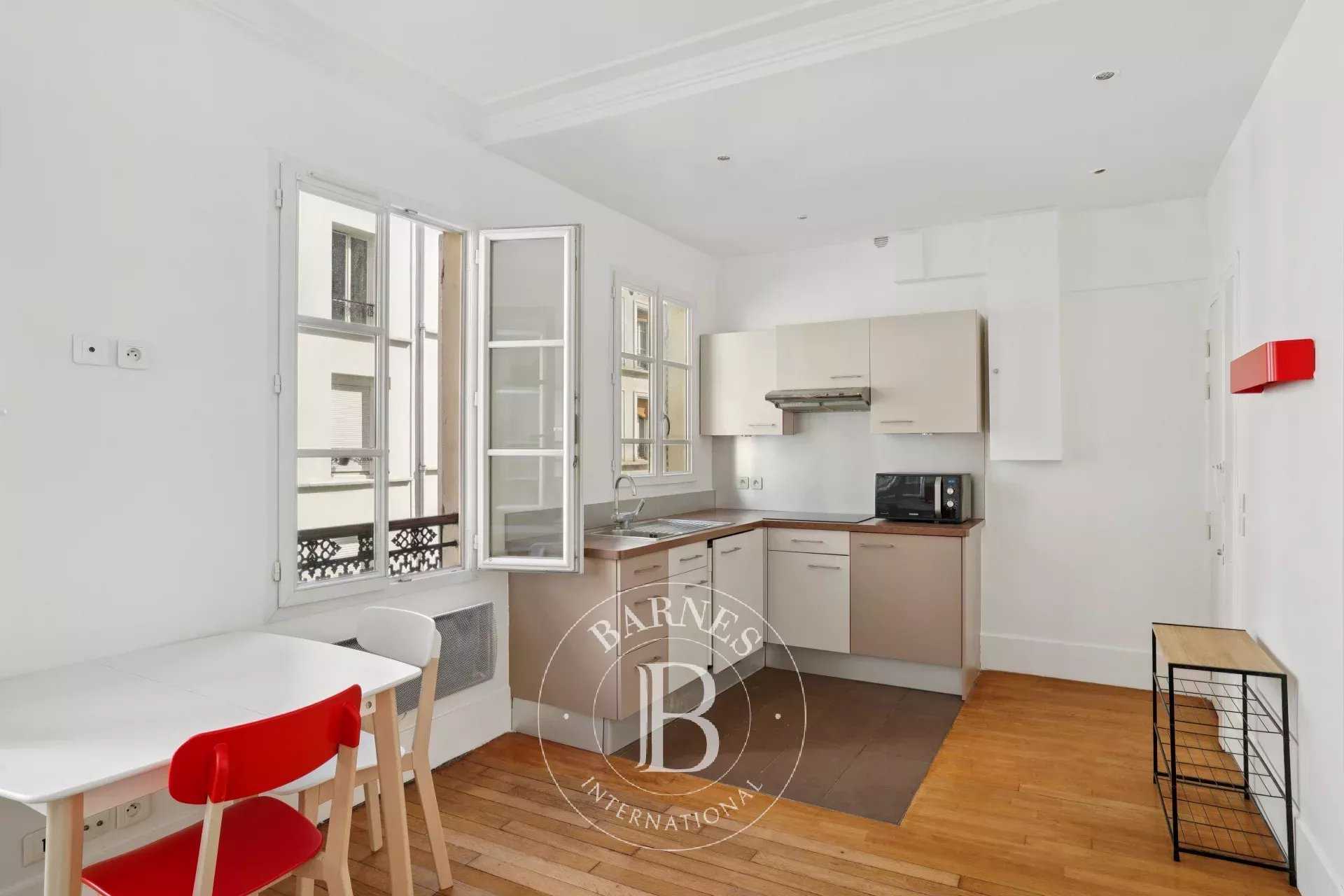 Paris  - Piso 2 Cuartos, 1 Habitacion