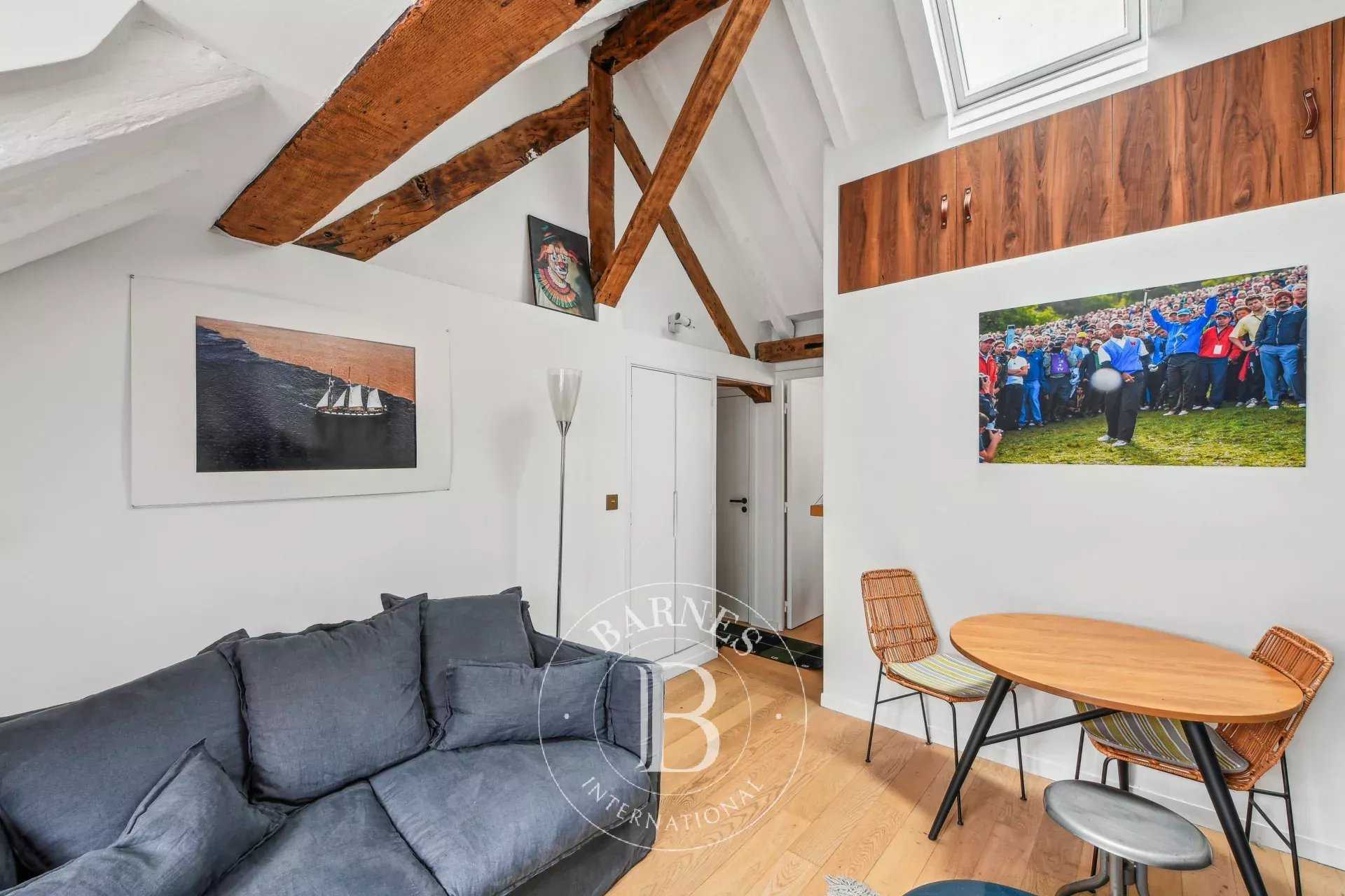 Paris  - Piso 2 Cuartos, 1 Habitacion