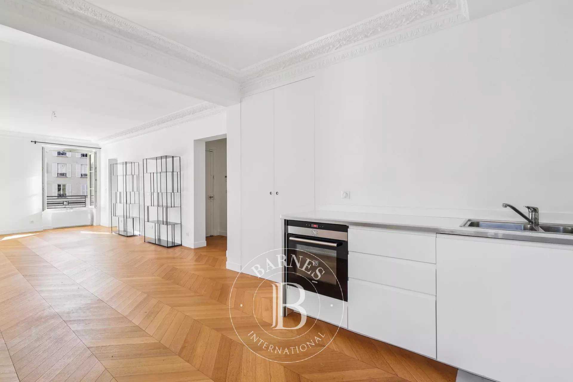 Paris  - Piso 4 Cuartos 2 Habitaciones