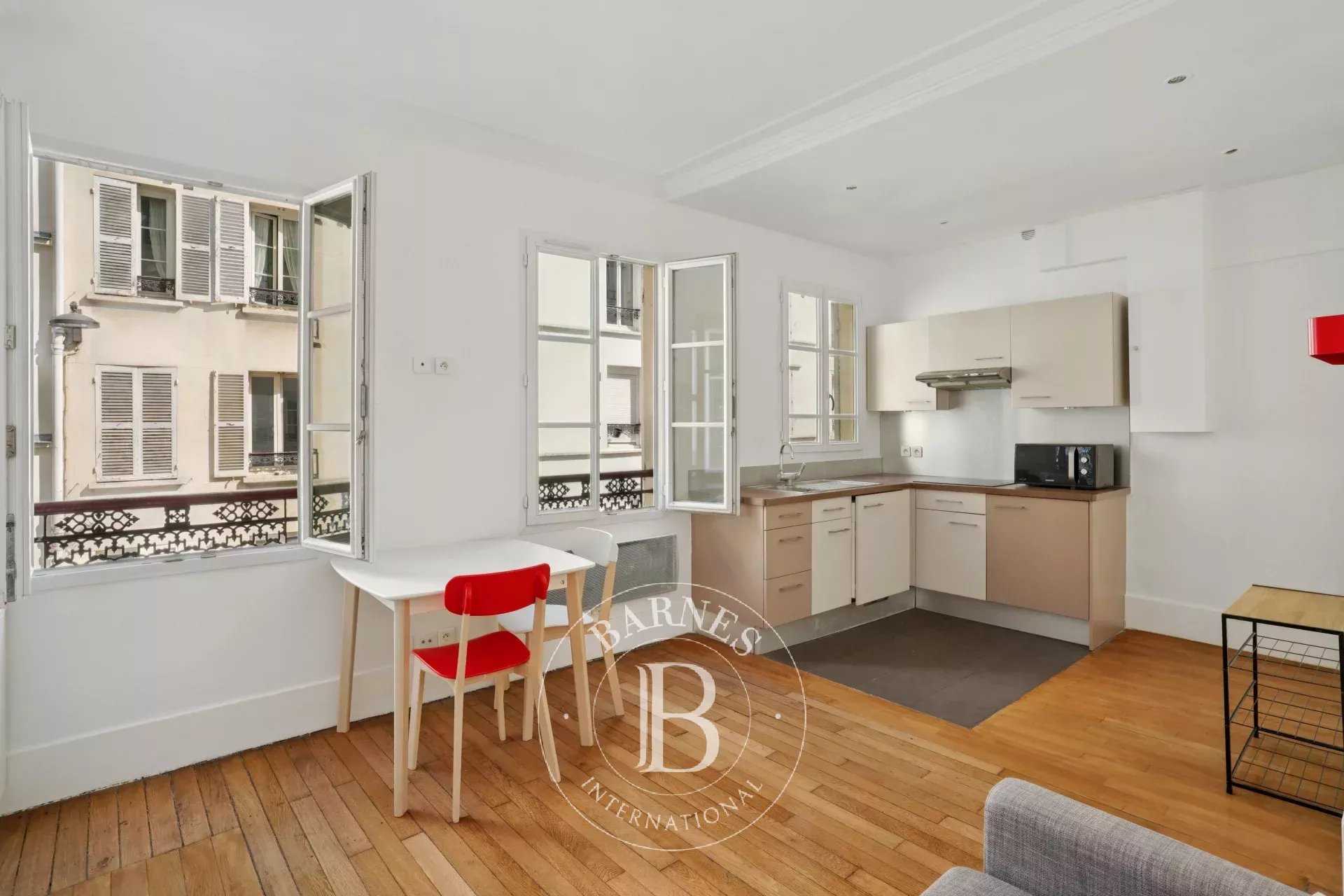 Paris  - Piso 2 Cuartos, 1 Habitacion