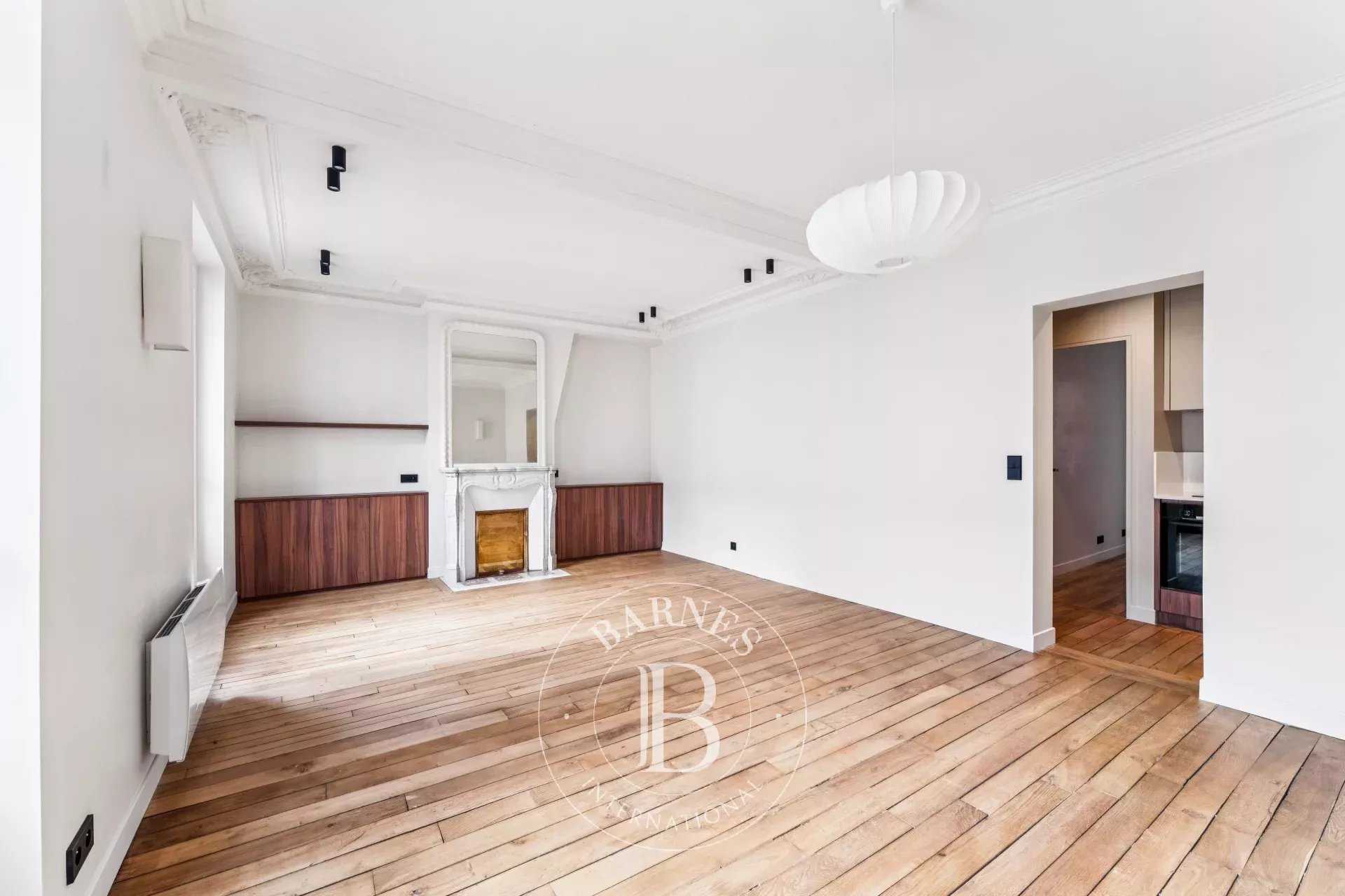 Paris  - Piso 3 Cuartos 2 Habitaciones