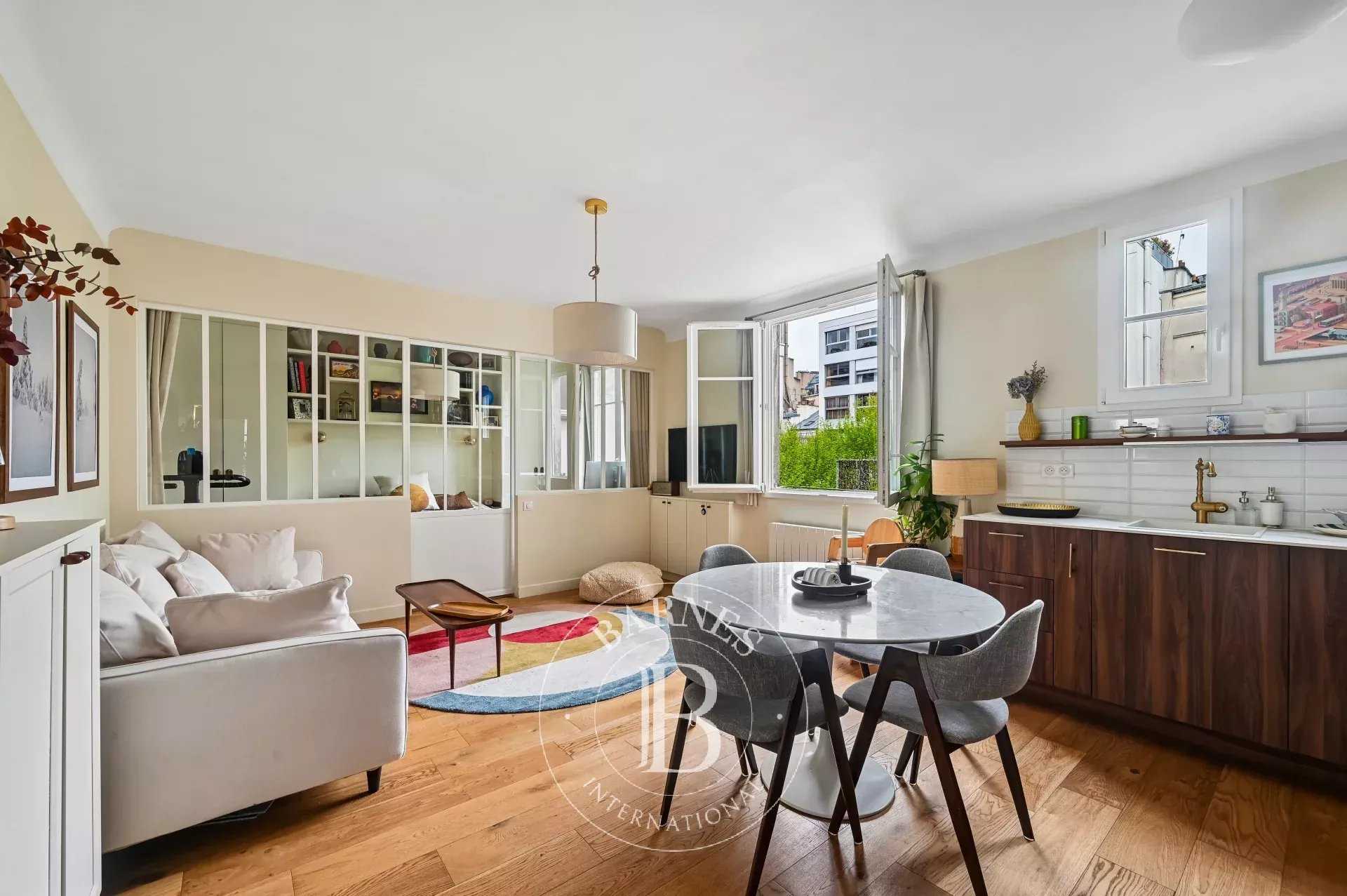 Paris  - Apartment 2 Bedrooms