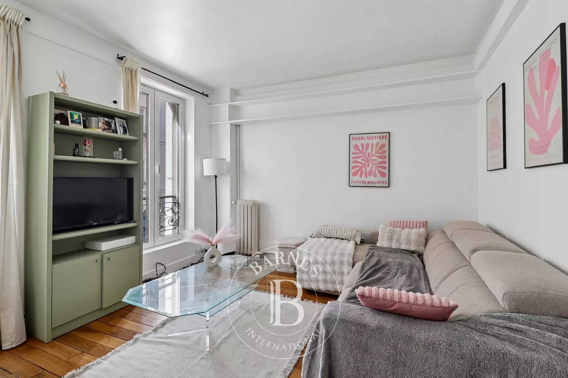 Paris  - Appartement 2 Pi&egrave;ces, 1 Chambre