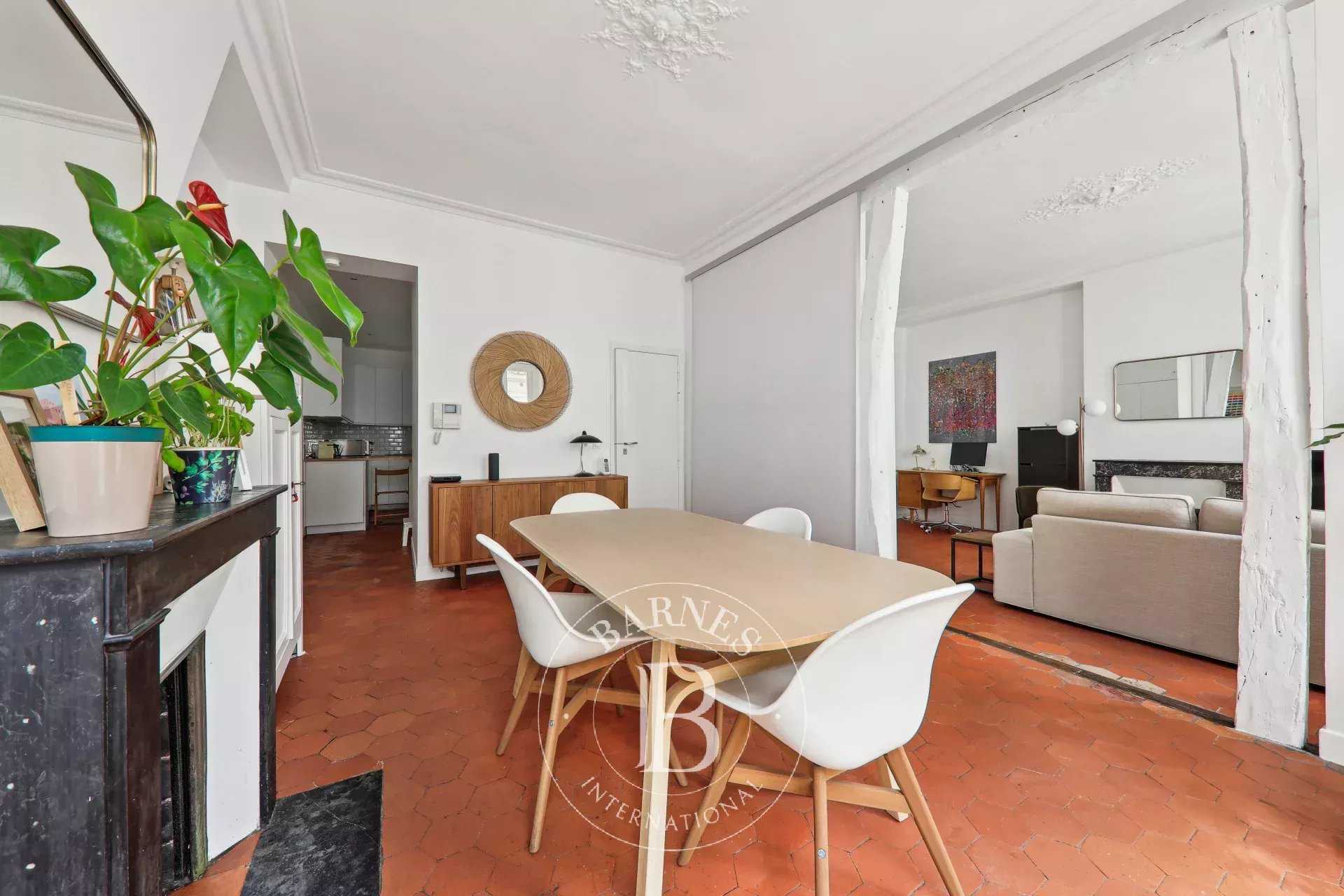 Paris  - Piso 3 Cuartos, 1 Habitacion