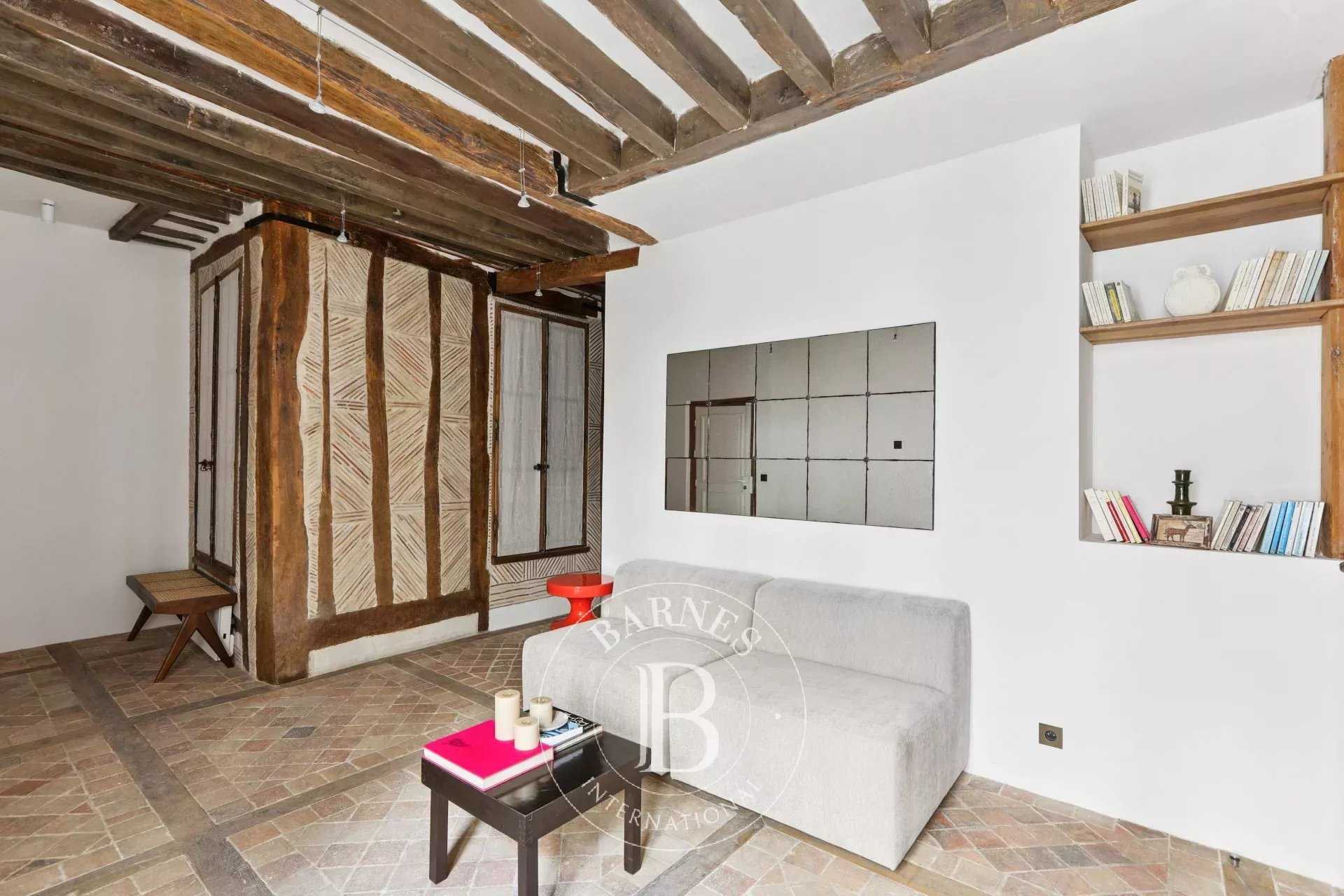 Paris  - Piso 2 Cuartos, 1 Habitacion