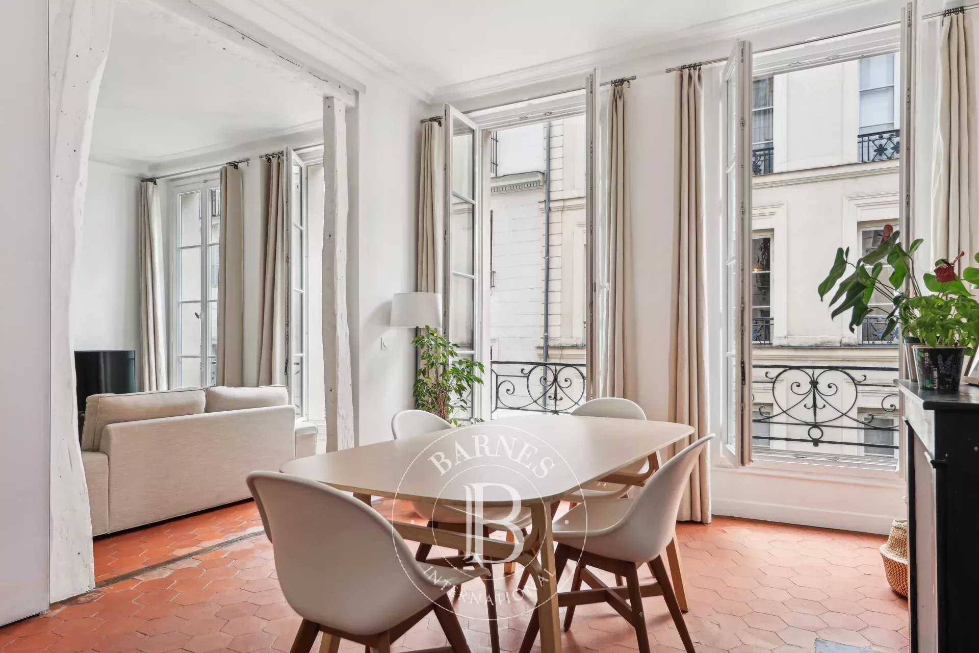 Paris  - Piso 3 Cuartos, 1 Habitacion