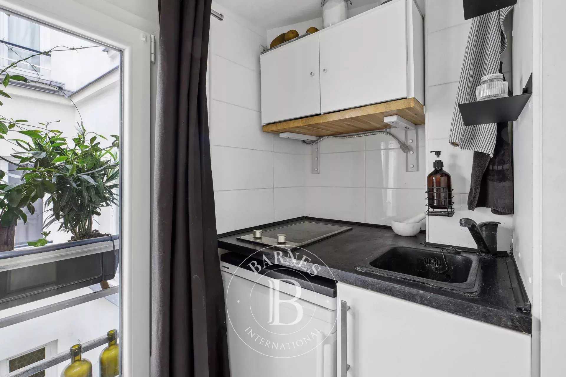 Paris  - Piso 1 Cuarto