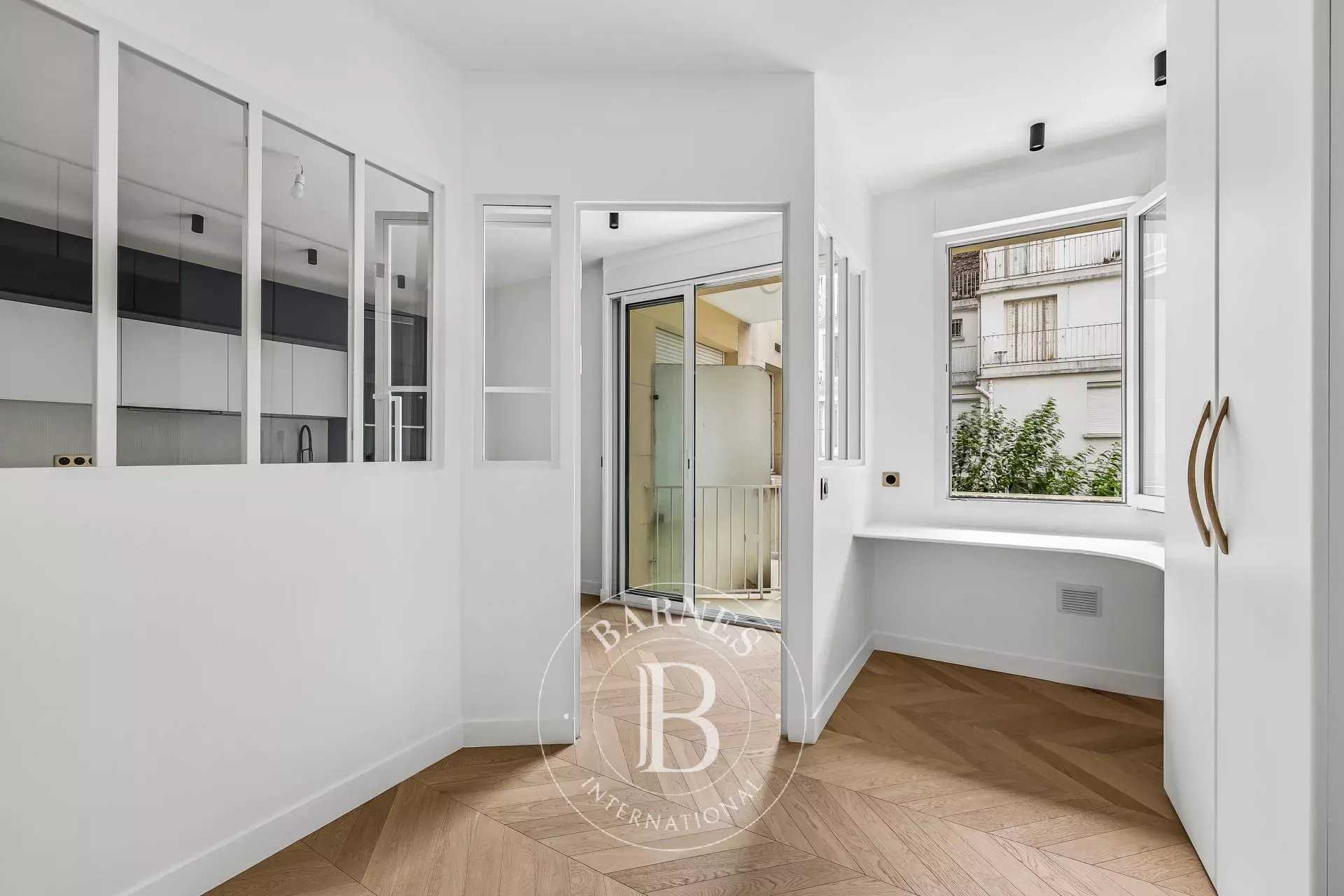 Paris  - Piso 2 Cuartos, 1 Habitacion