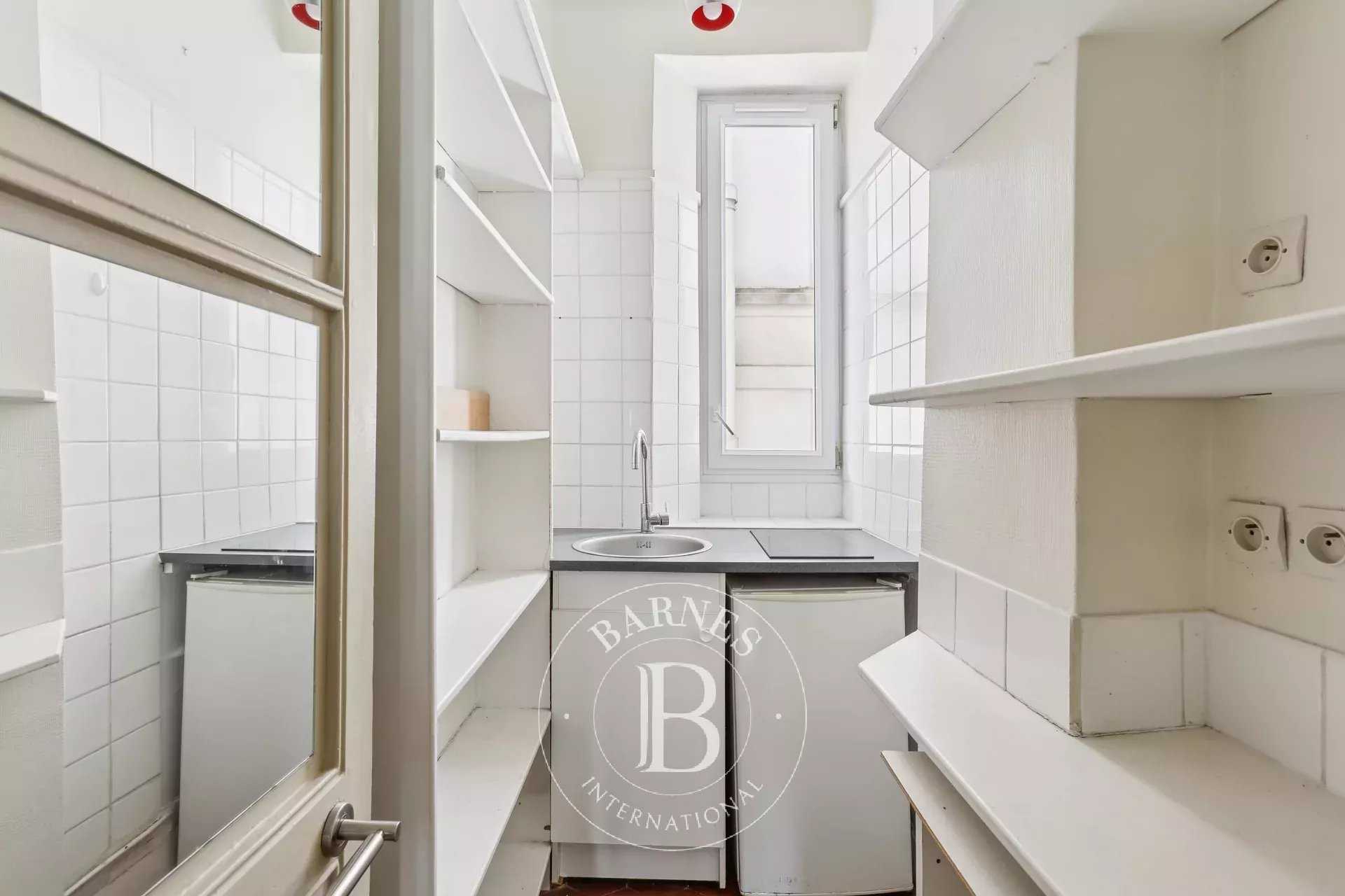 Paris  - Piso 2 Cuartos, 1 Habitacion