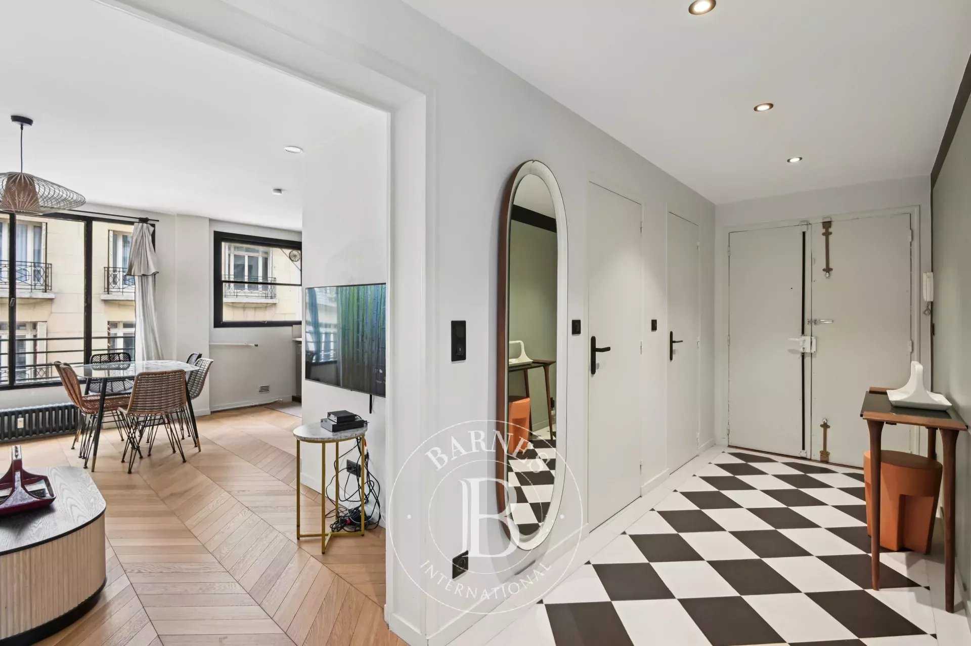 Paris  - Piso 3 Cuartos 2 Habitaciones