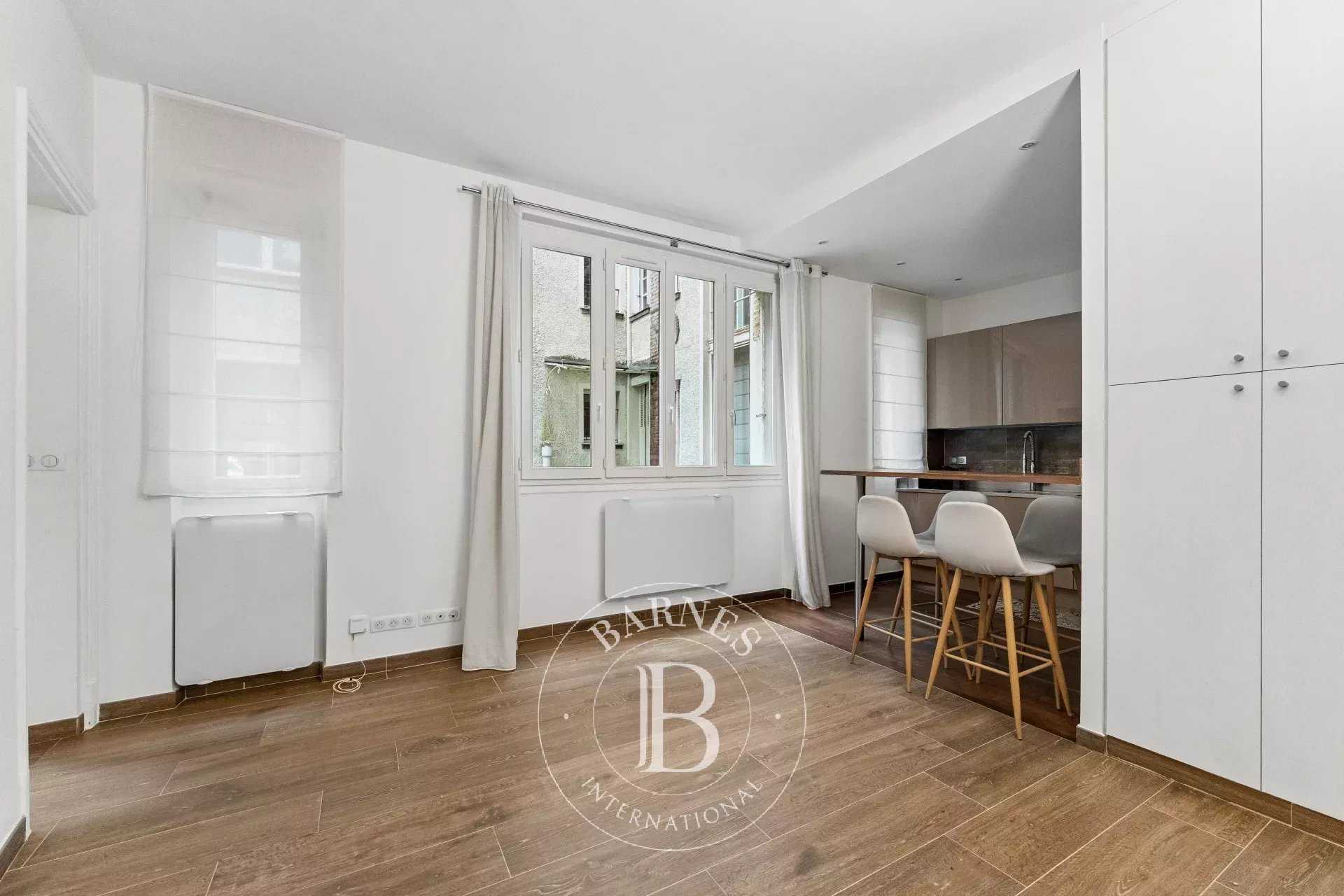 Paris  - Appartement 2 Pi&egrave;ces, 1 Chambre