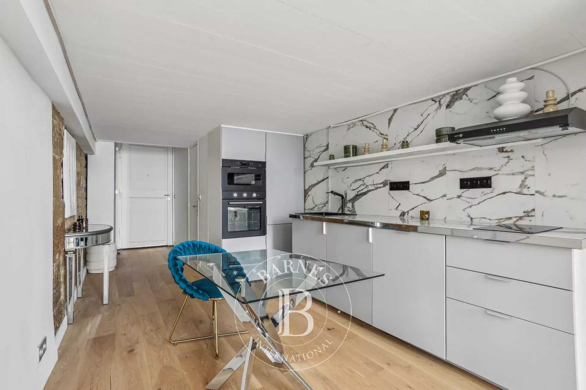 Paris  - Piso 2 Cuartos, 1 Habitacion