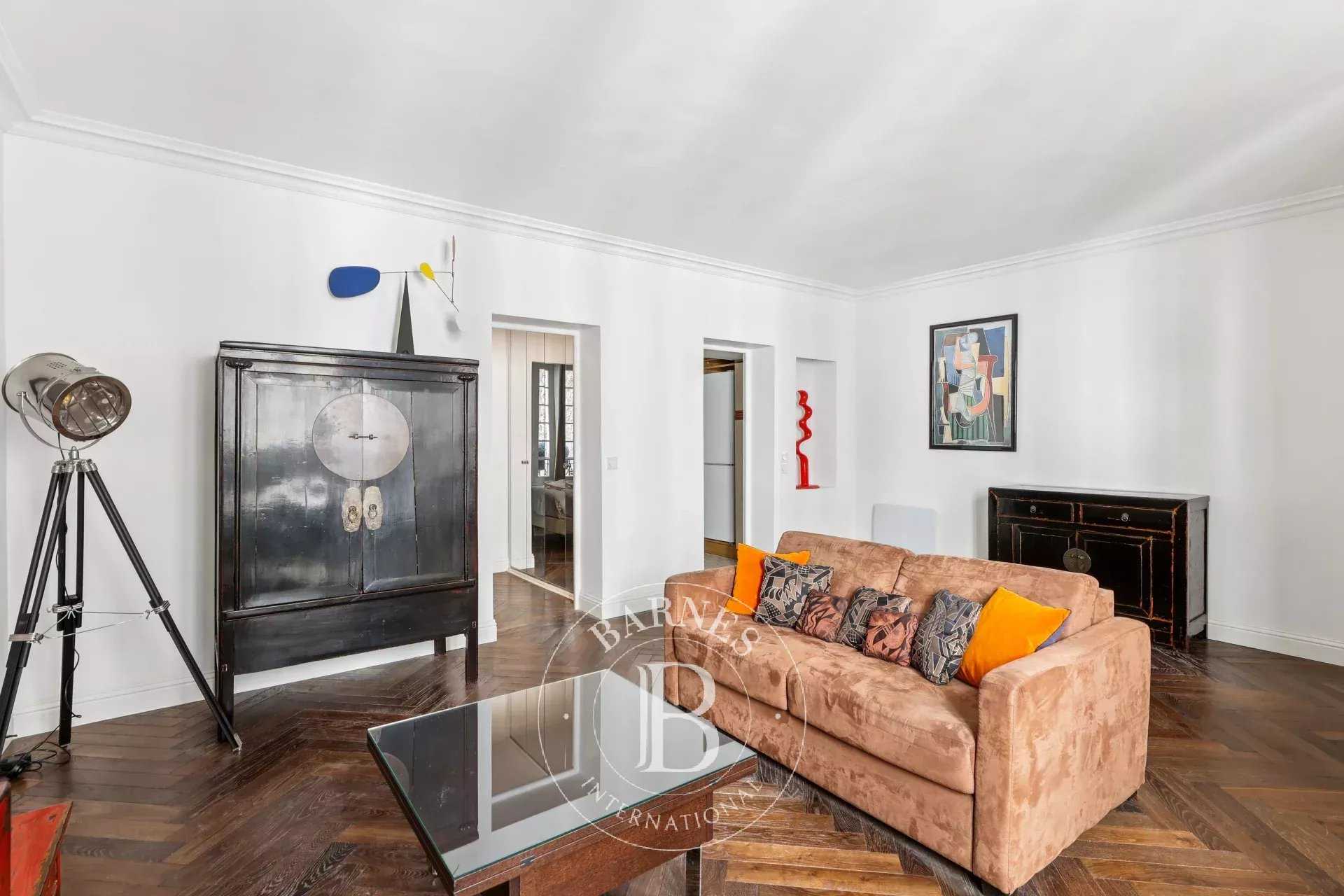Appartement Paris 75007  -  ref 85991612 (picture 3)
