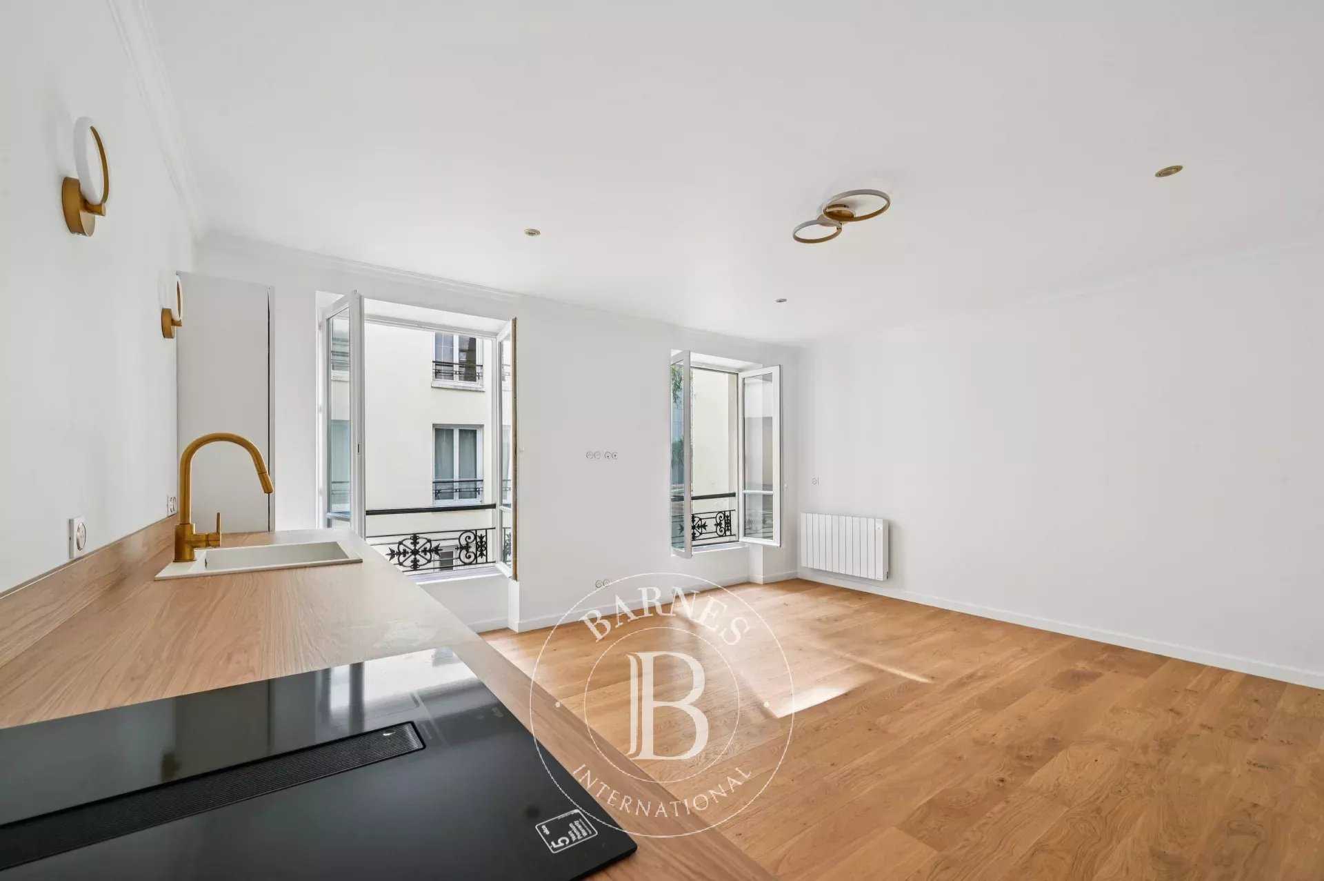 Appartement Paris 75007  -  ref 86040460 (picture 2)