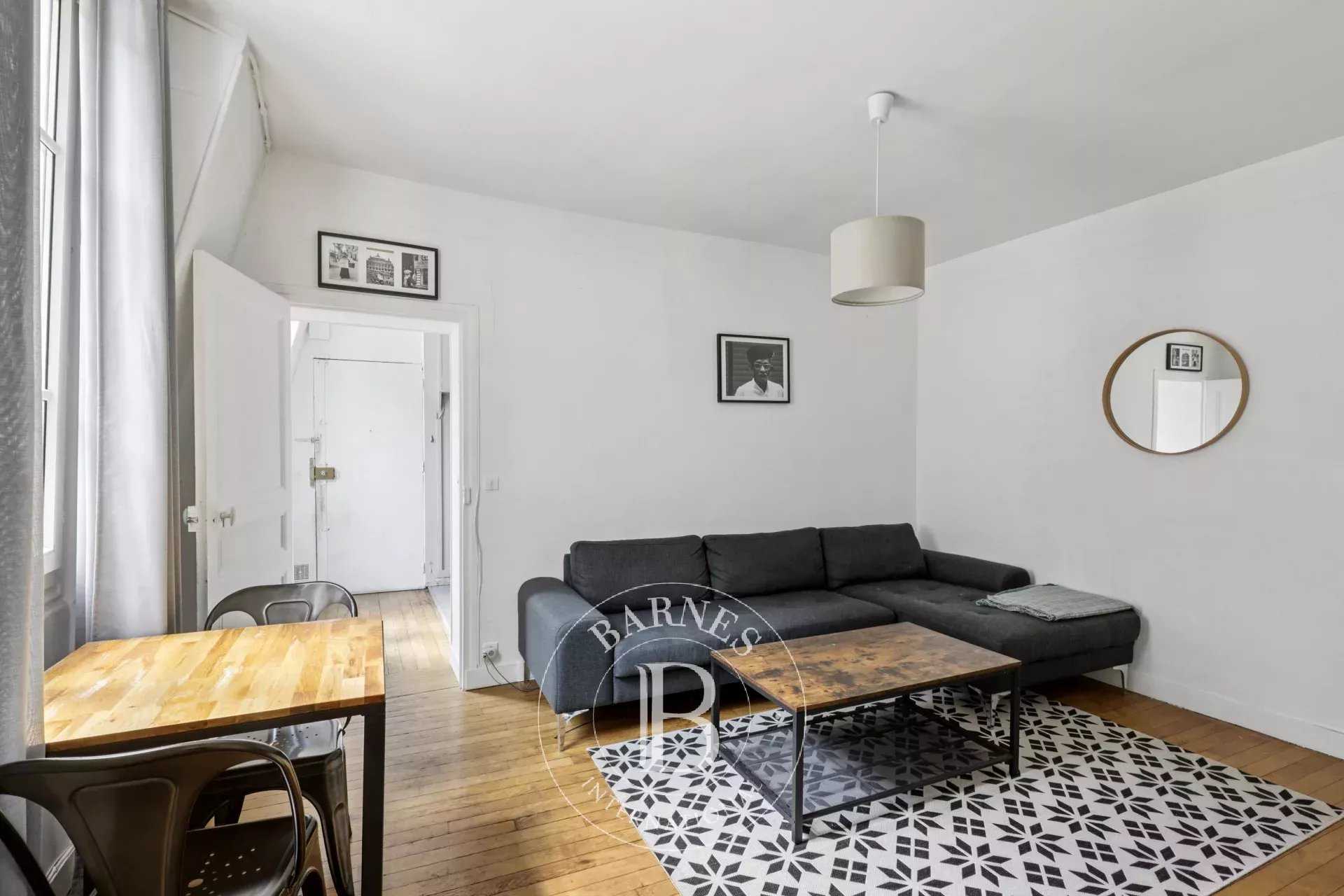 Appartement Paris 75007  -  ref 85975805 (picture 3)