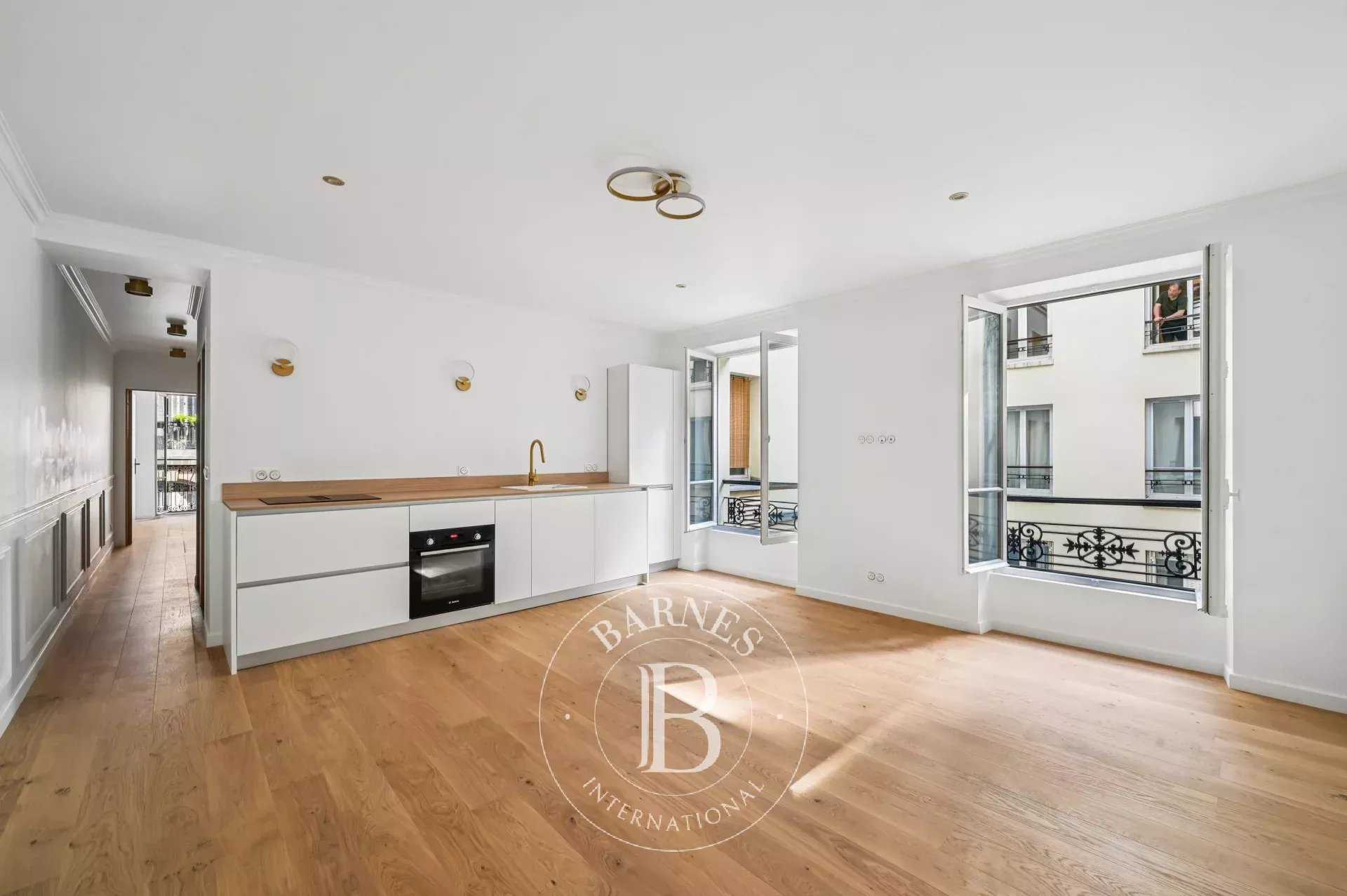 Appartement Paris 75007  -  ref 86040460 (picture 1)