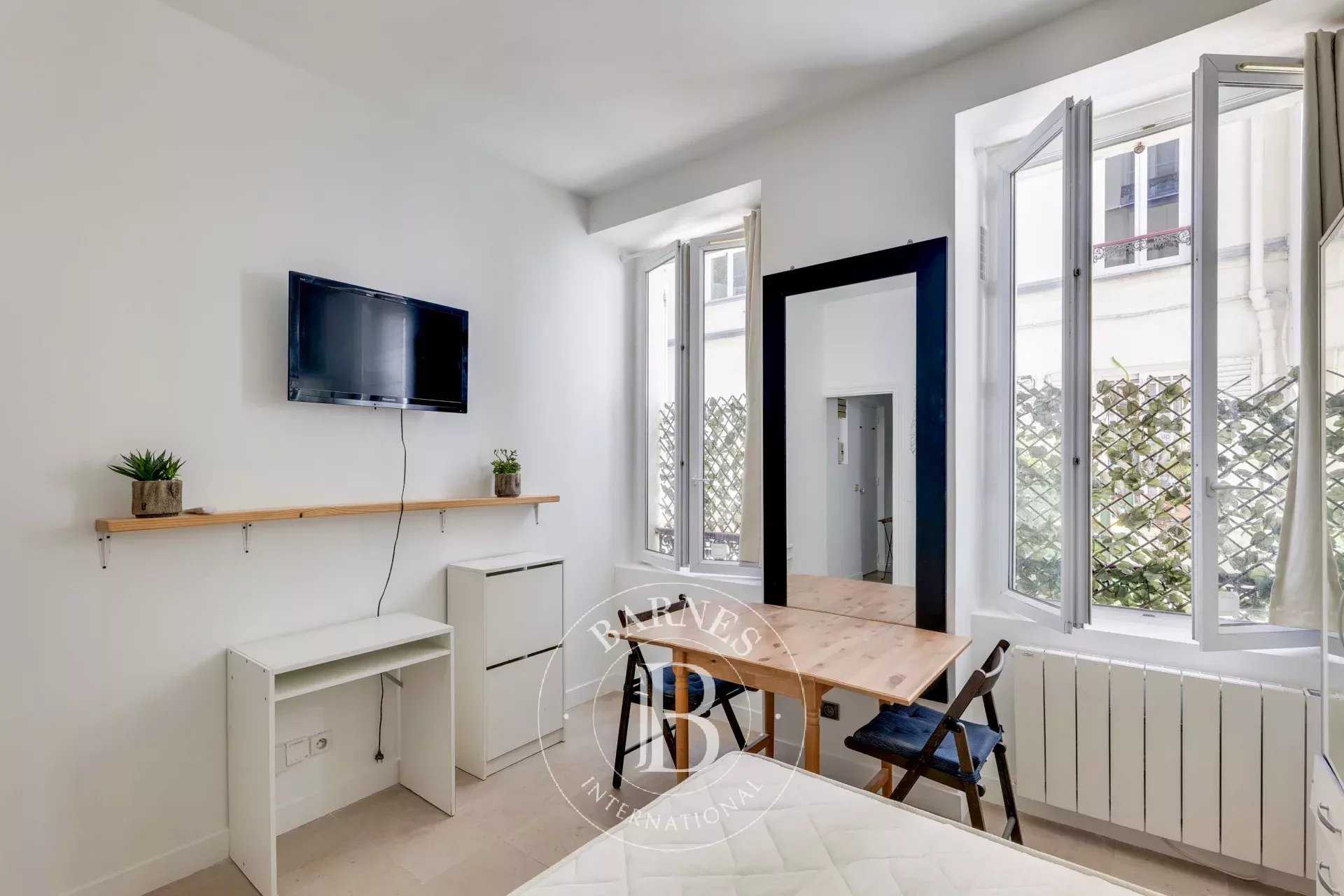 Apartment Paris 75007  -  ref 85972066 (picture 2)