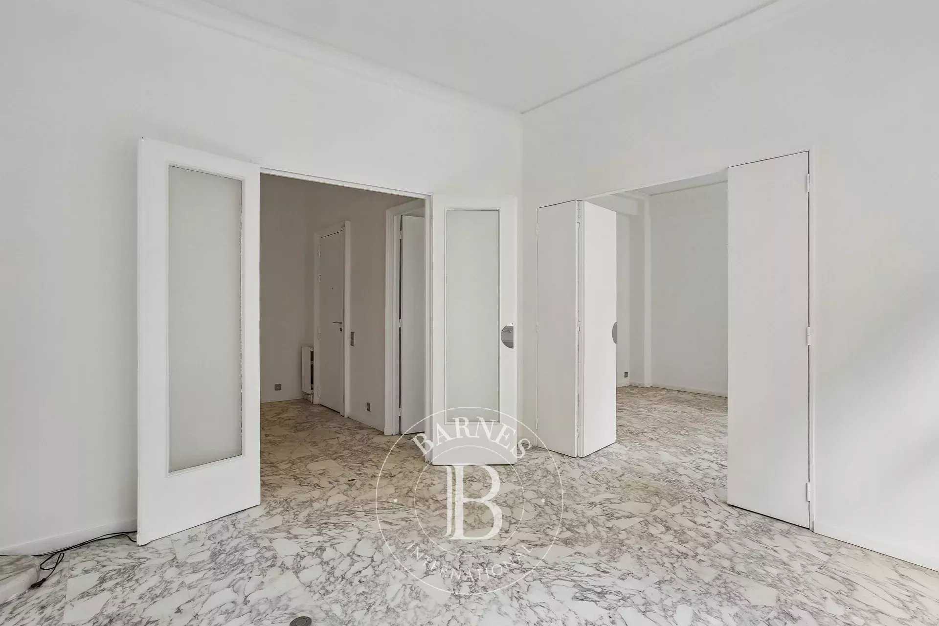 Appartement Paris 75007  -  ref 86879515 (picture 2)