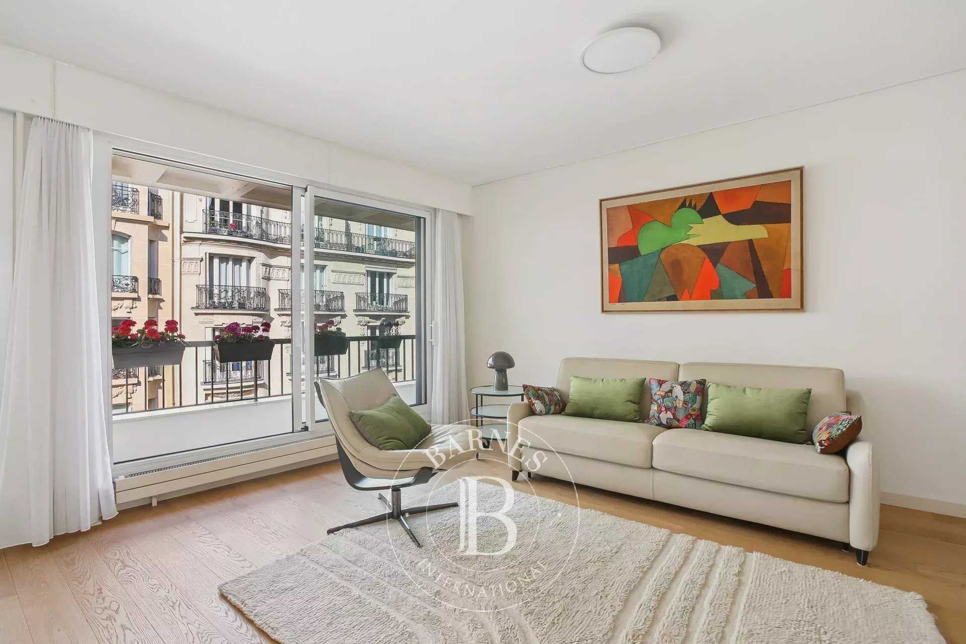 Piso Paris 75006  -  ref 86364821 (picture 1)
