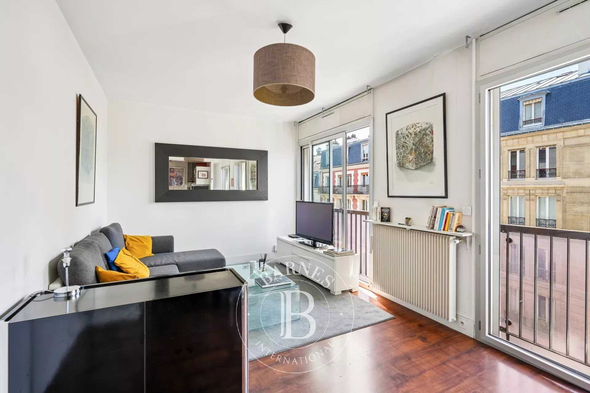 Appartement Paris 75007  -  ref 86940829 (picture 1)