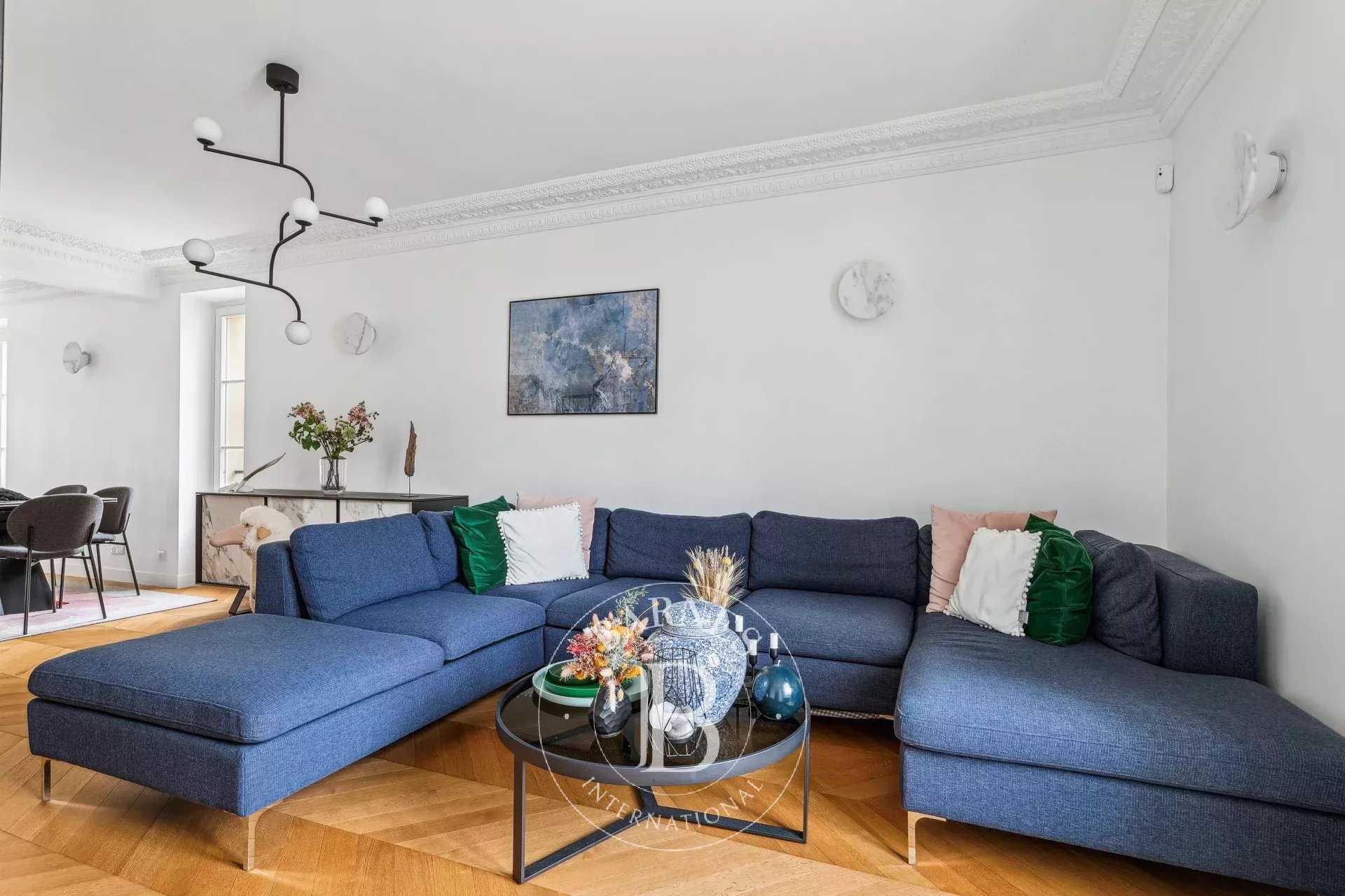 Appartement Paris 75007  -  ref 85947499 (picture 3)
