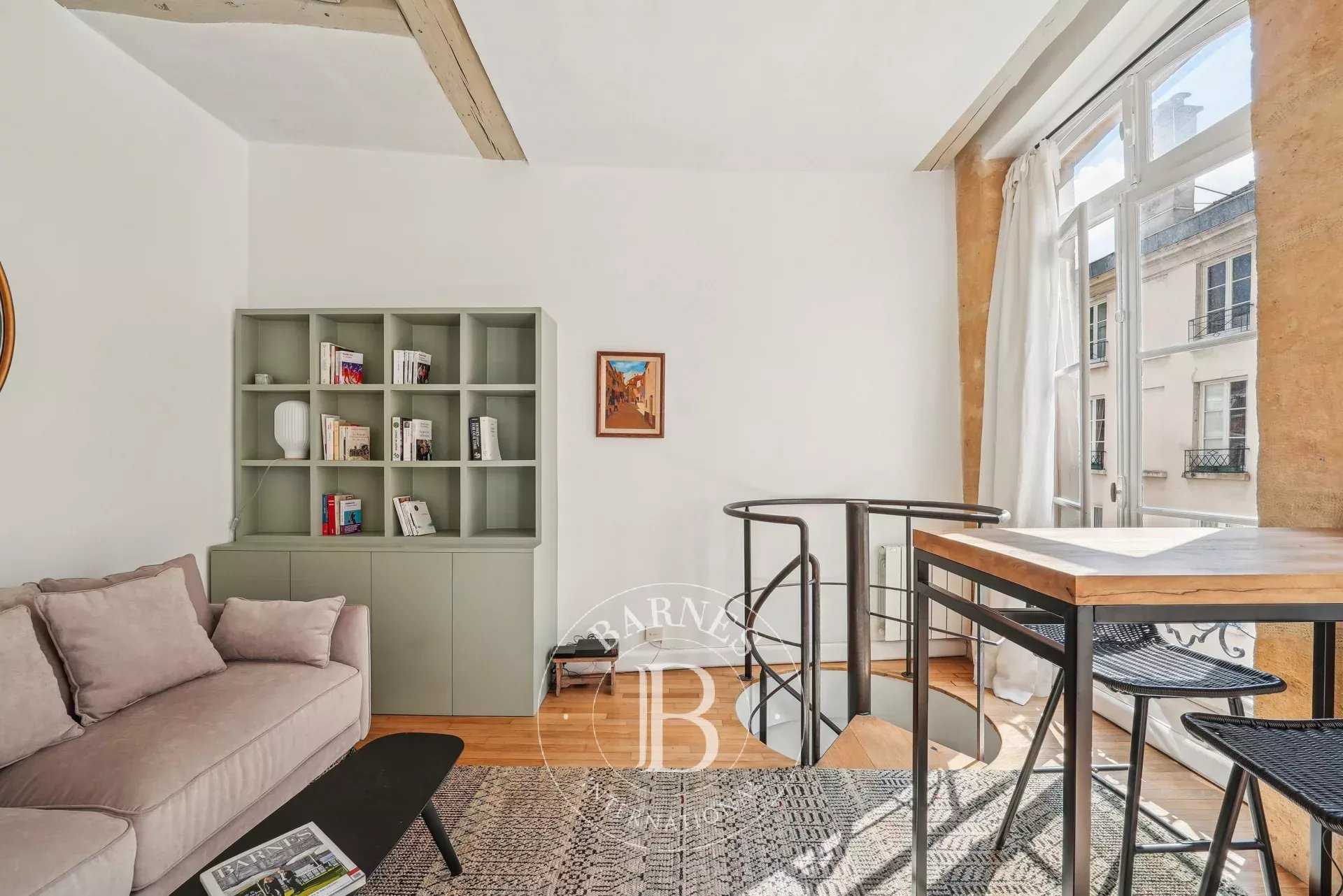 Appartement Paris 75007  -  ref 85757368 (picture 2)