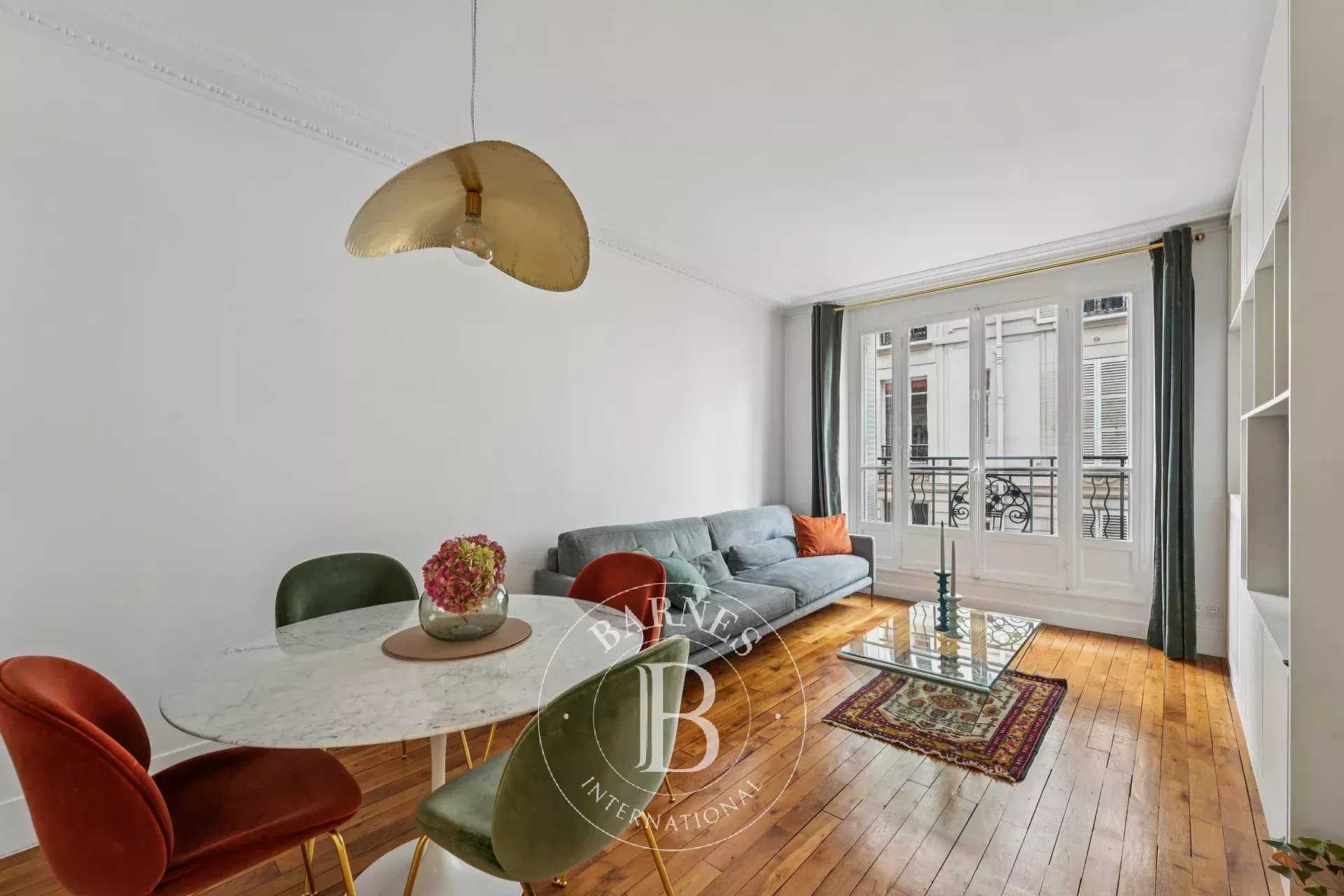 Appartement Paris 75007  -  ref 86504326 (picture 1)