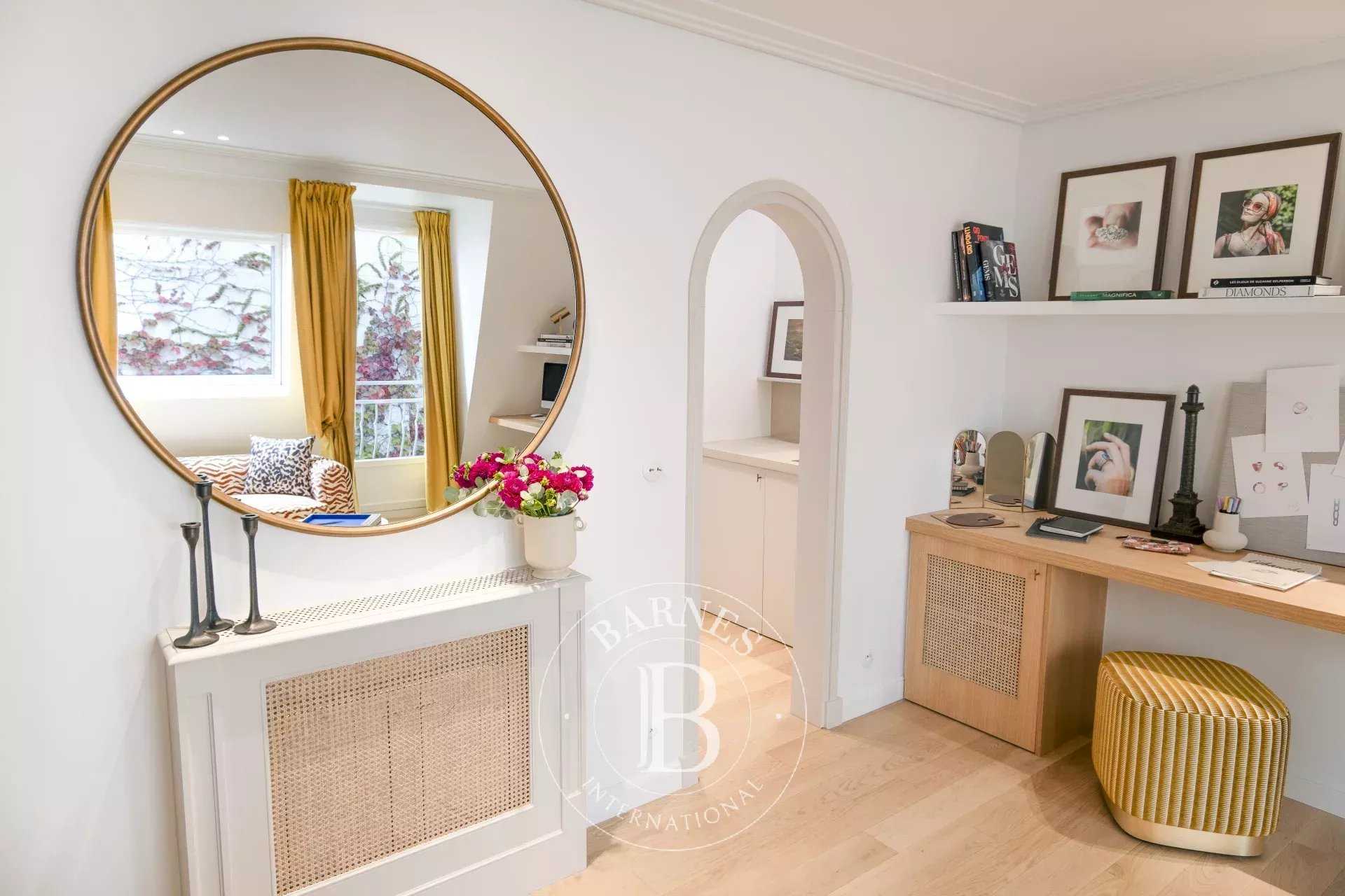 Appartement Paris 75007  -  ref 86372474 (picture 2)