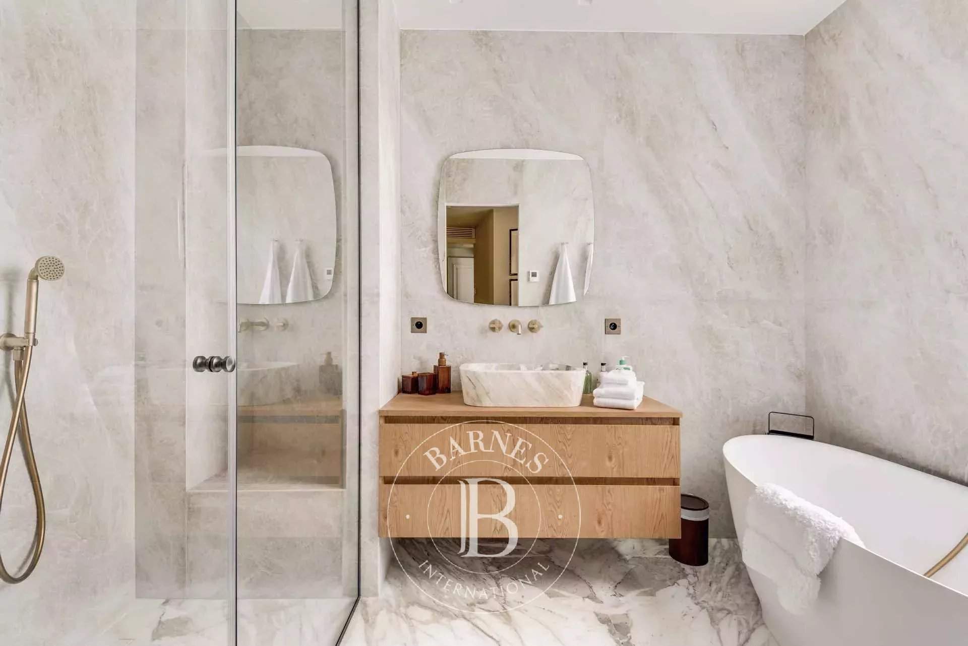 Paris  - Appartement 4 Pièces 2 Chambres - picture 12