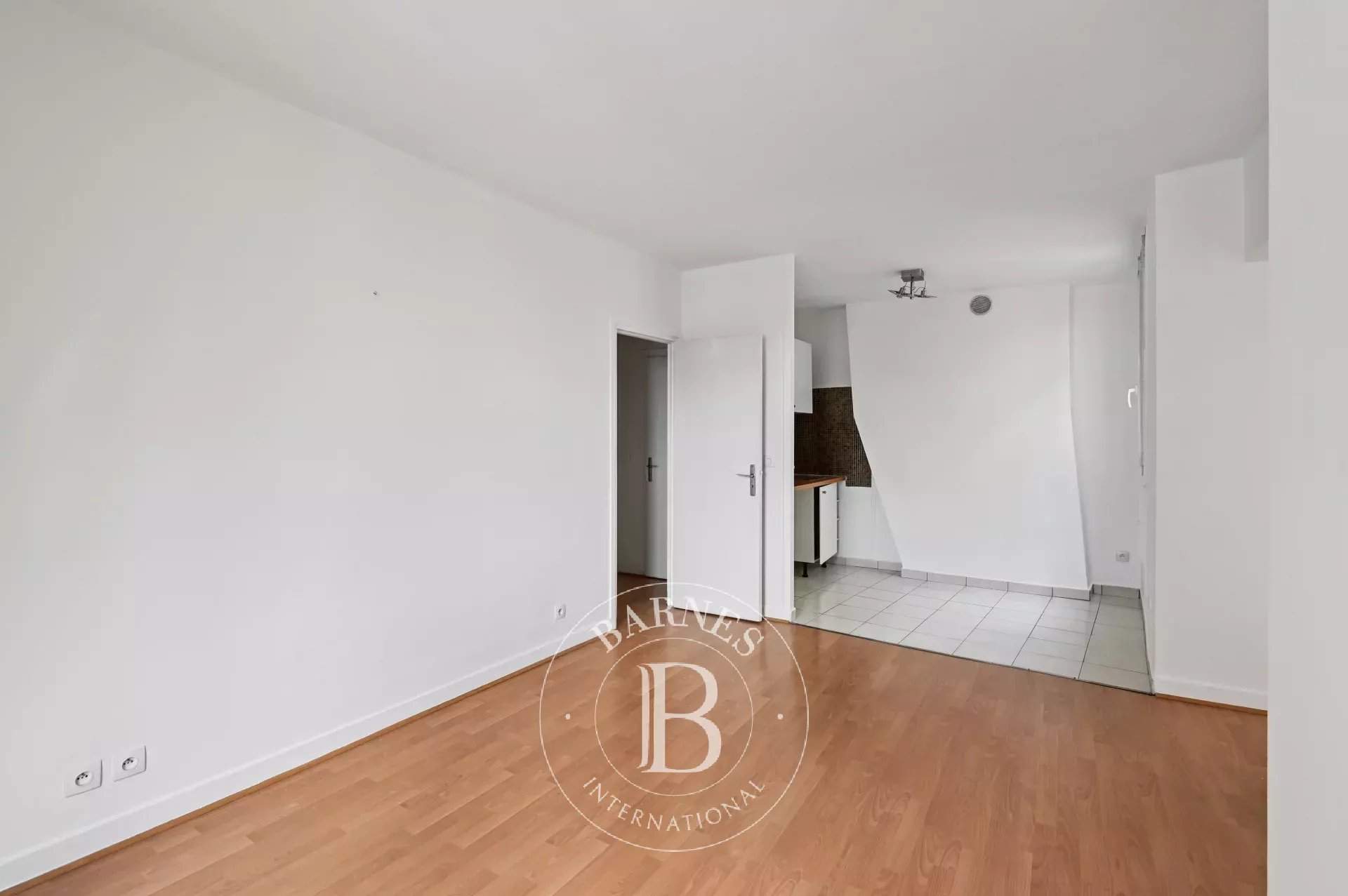 Paris  - Apartment 1 Bedroom - picture 7