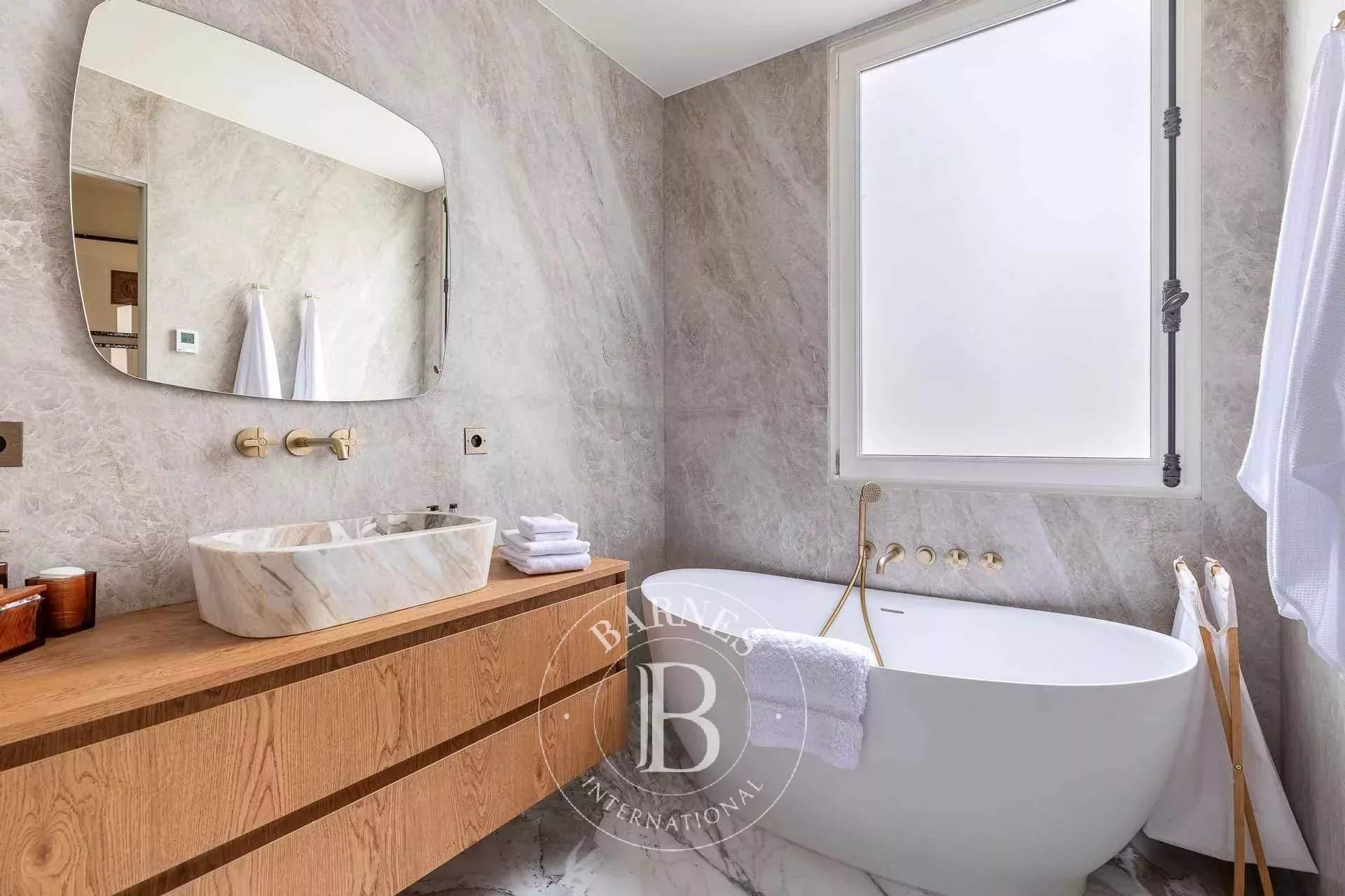 Paris  - Appartement 4 Pièces 2 Chambres - picture 11