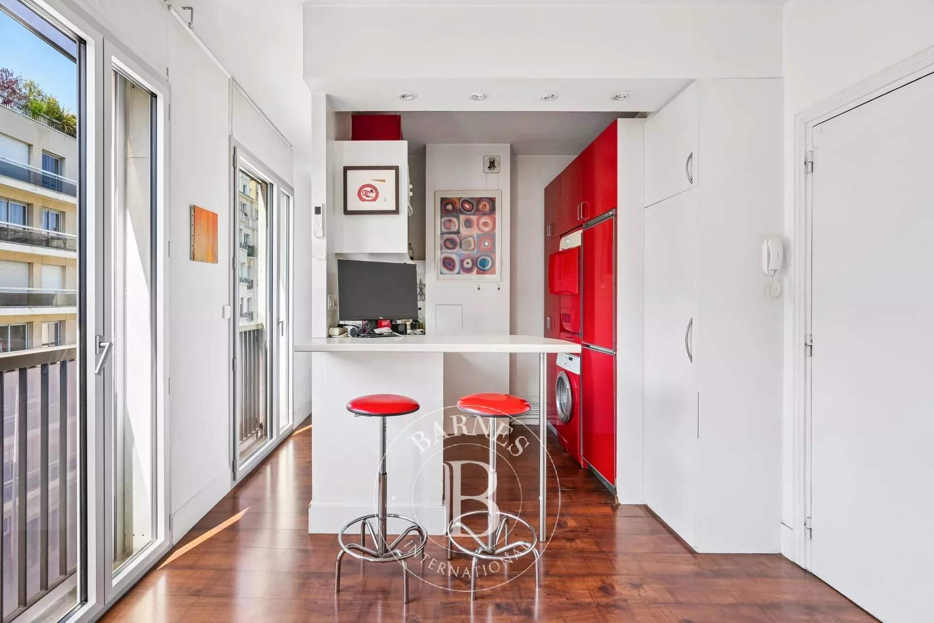 Paris  - Appartement 2 Pi&egrave;ces, 1 Chambre - picture 4