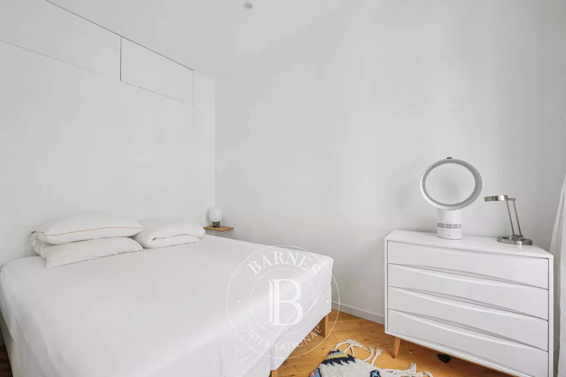 Paris  - Appartement 3 Pi&egrave;ces 2 Chambres - picture 8