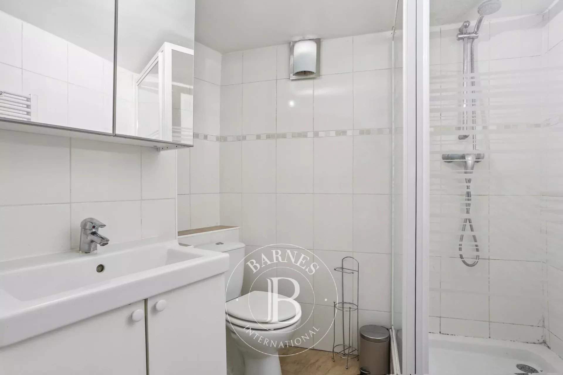 Paris  - Apartment  - picture 9