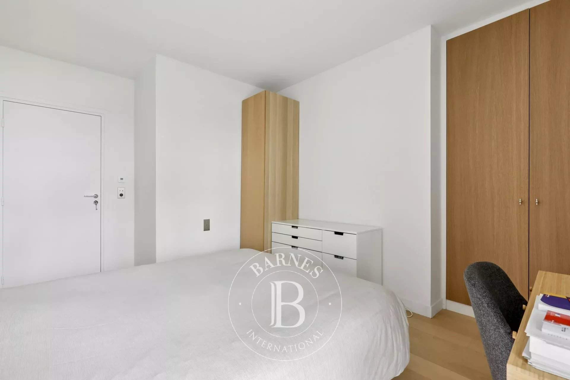 Paris  - Appartement 3 Pi&egrave;ces 2 Chambres - picture 12